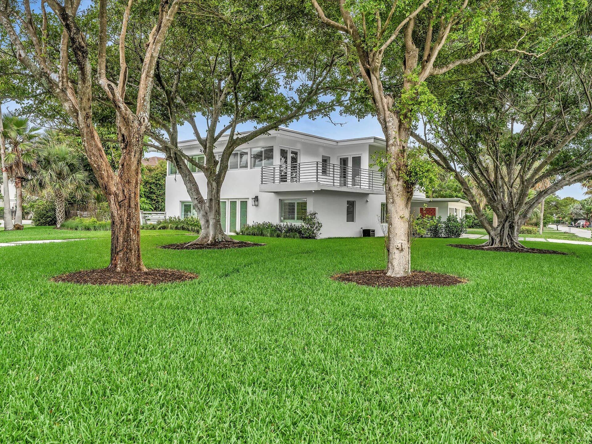 Large corner lot