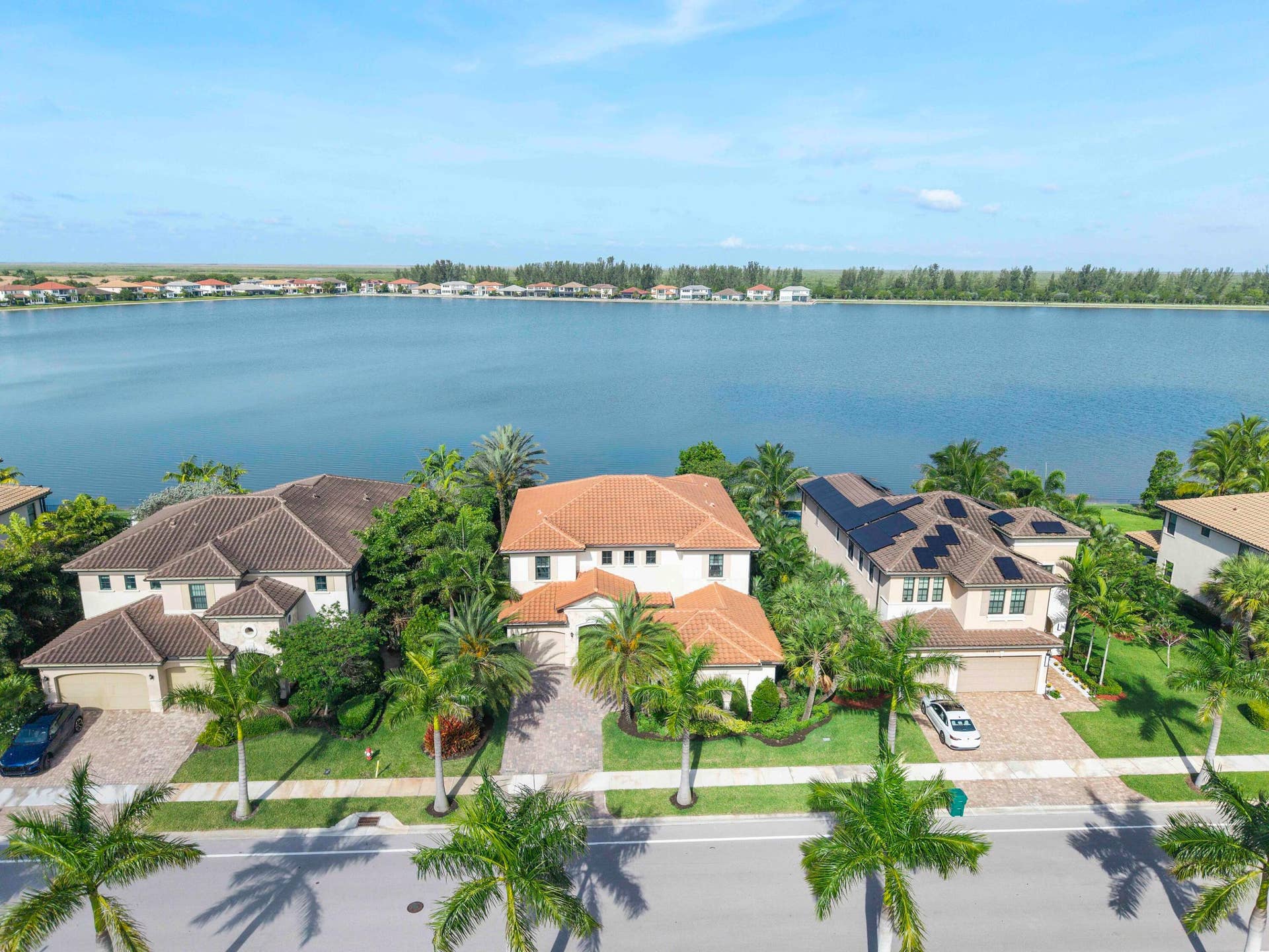 8685 Parkland Bay Drive, Parkland, FL 33076 8685 Parkland Bay Dr_003