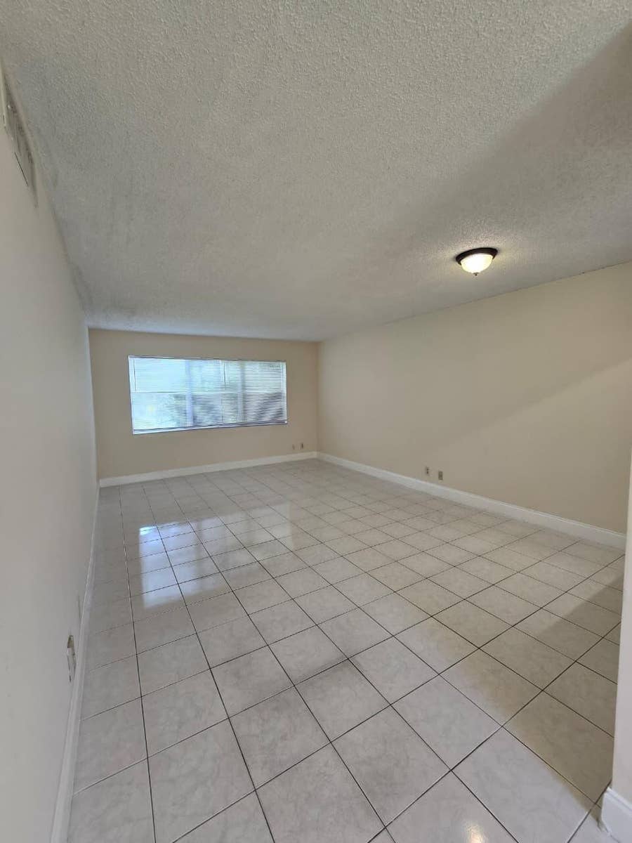 Property photo for 550 SE 2nd Avenue, #G3, Deerfield Beach, FL