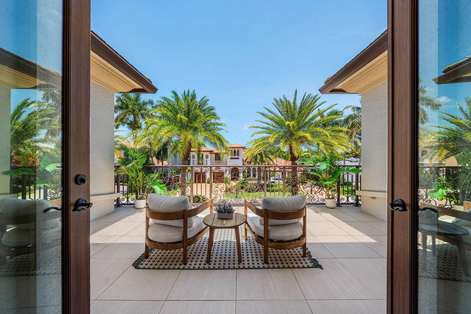 2225_West_Silver_Palm_Road_48
