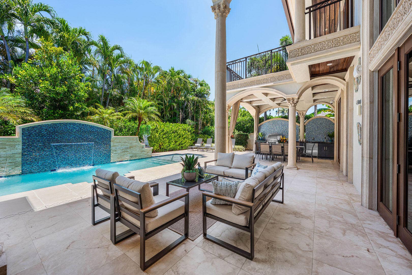 2225_West_Silver_Palm_Road_25