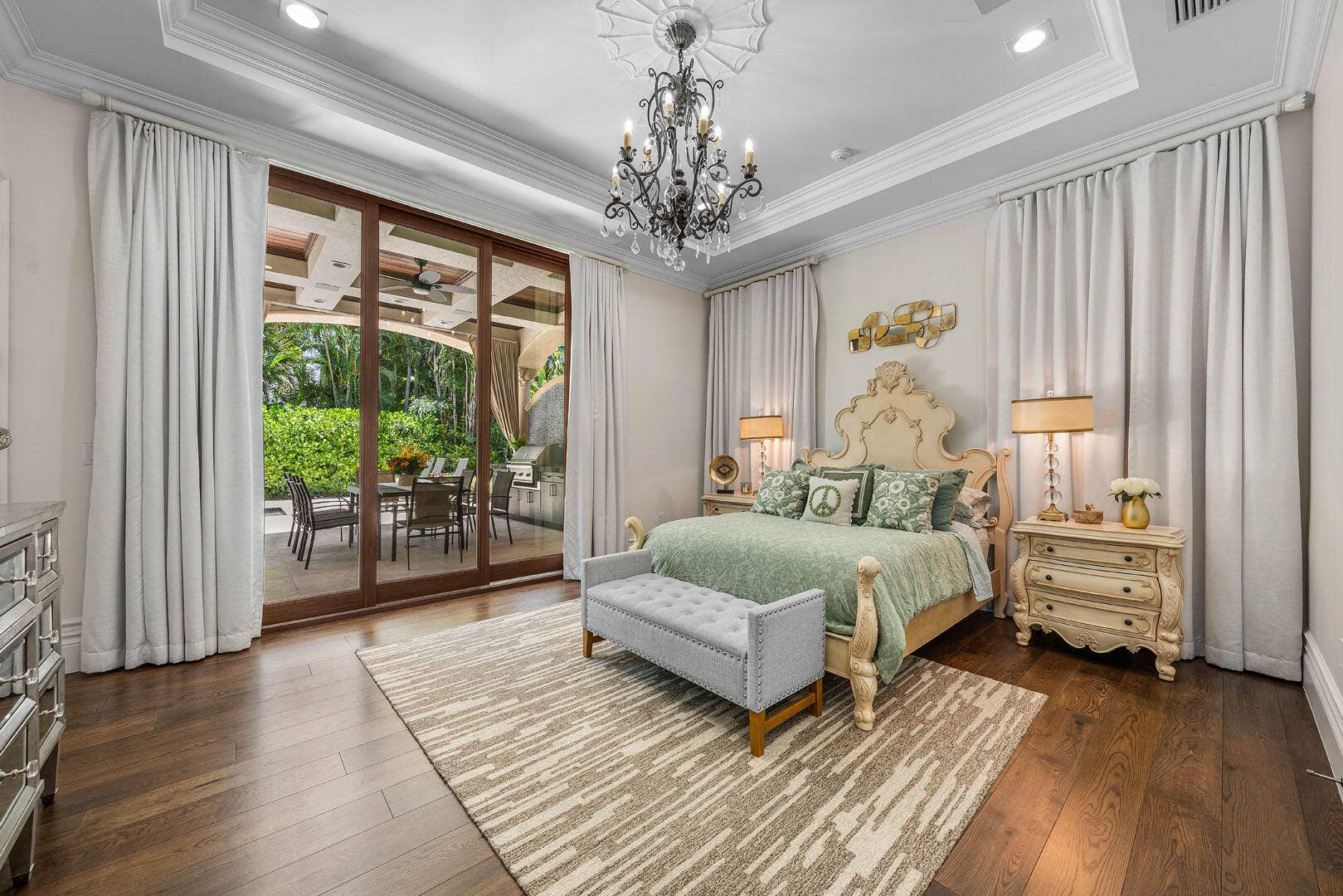 2225_West_Silver_Palm_Road_34