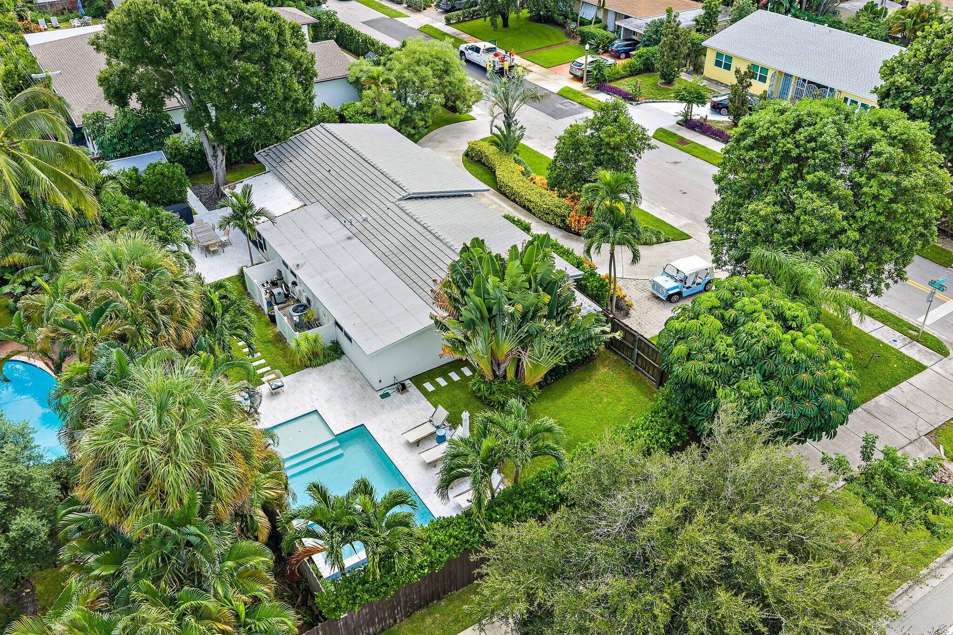 251 Gregory Place, West Palm Beach, FL 33405 020-251GregoryPl-WestPalmBeach-SMALL