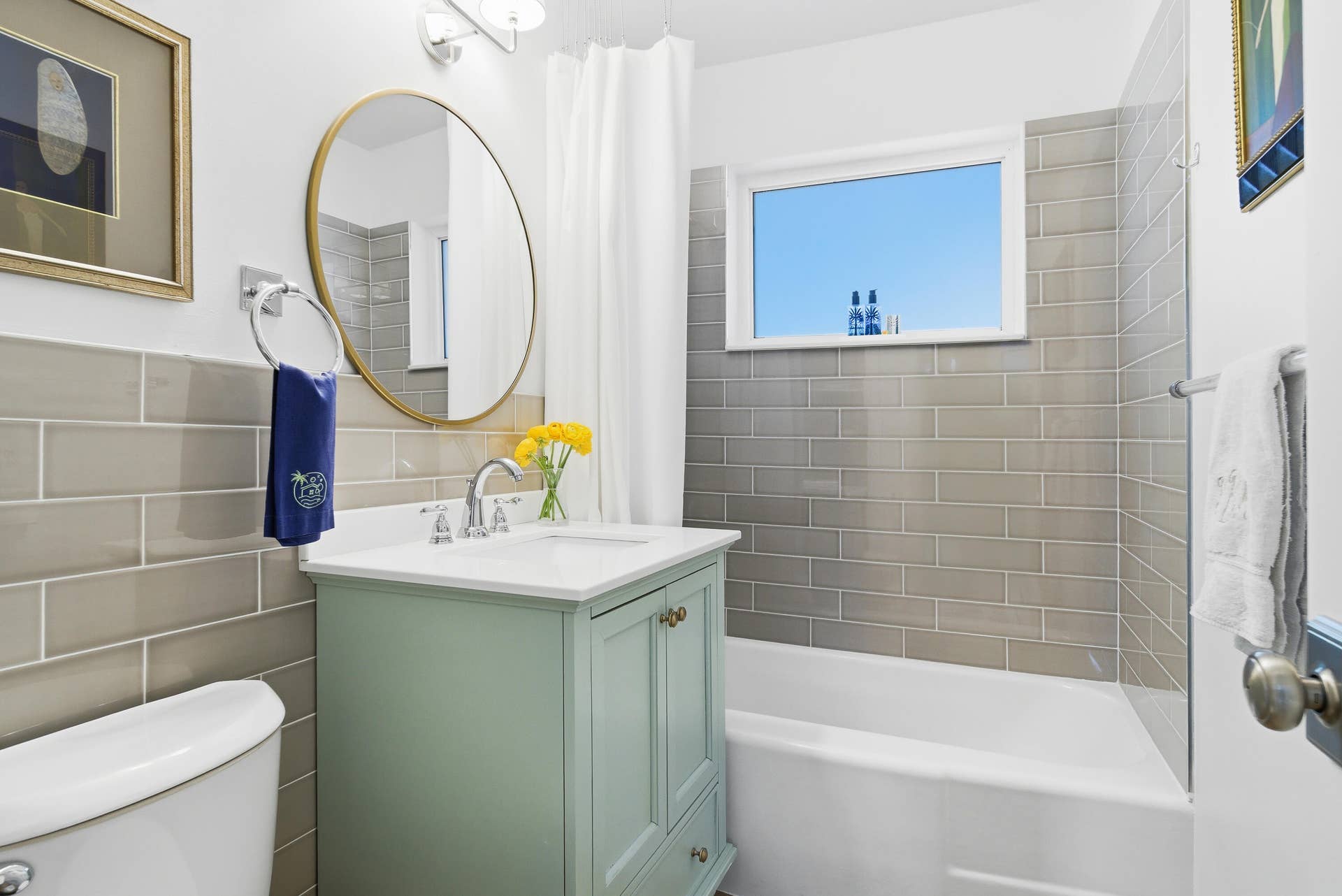 251 Gregory Place, West Palm Beach, FL 33405 2nd Bath
