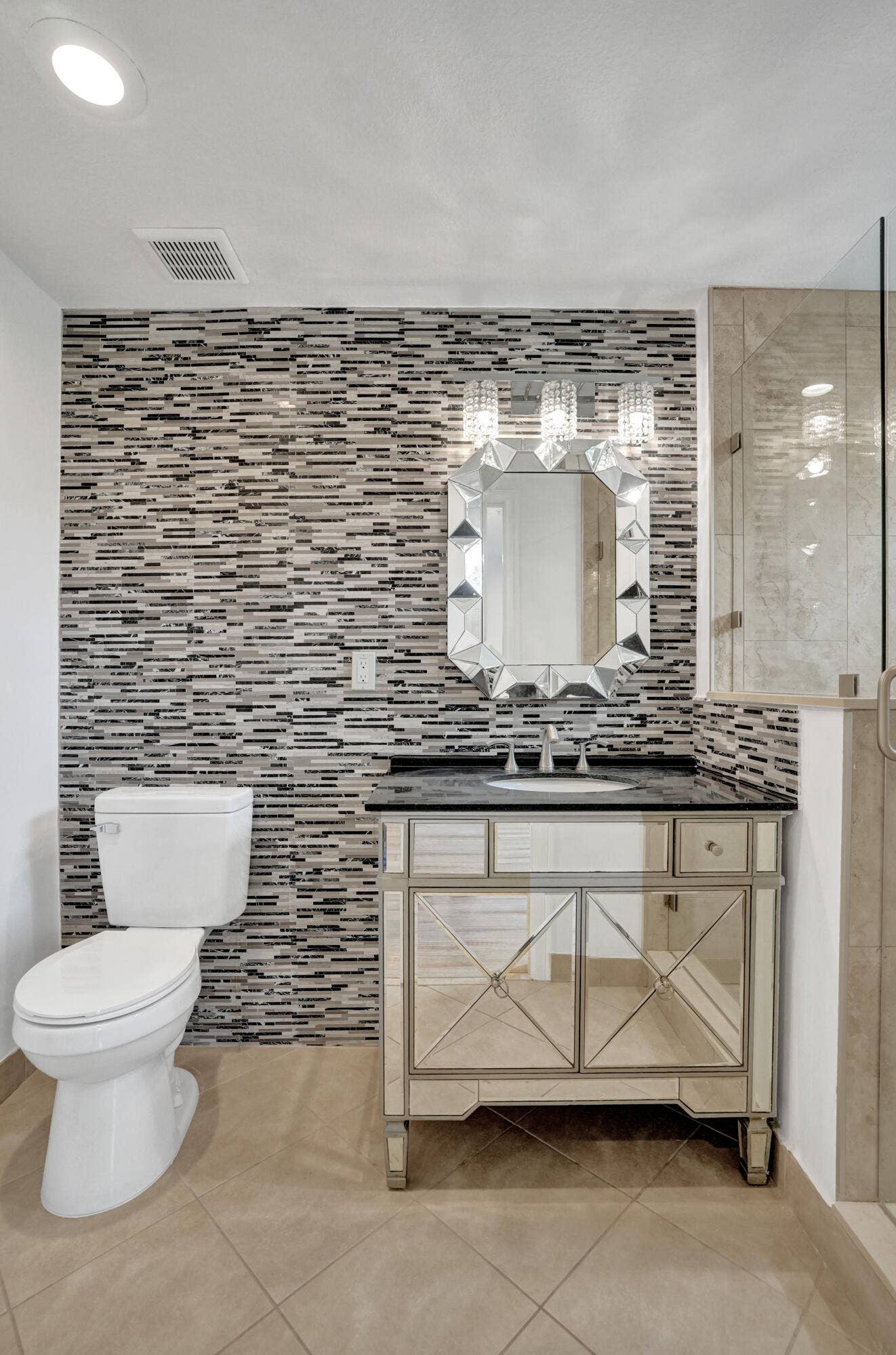 804 NE 7th Street, Fort Lauderdale, FL 33304 DSC00262