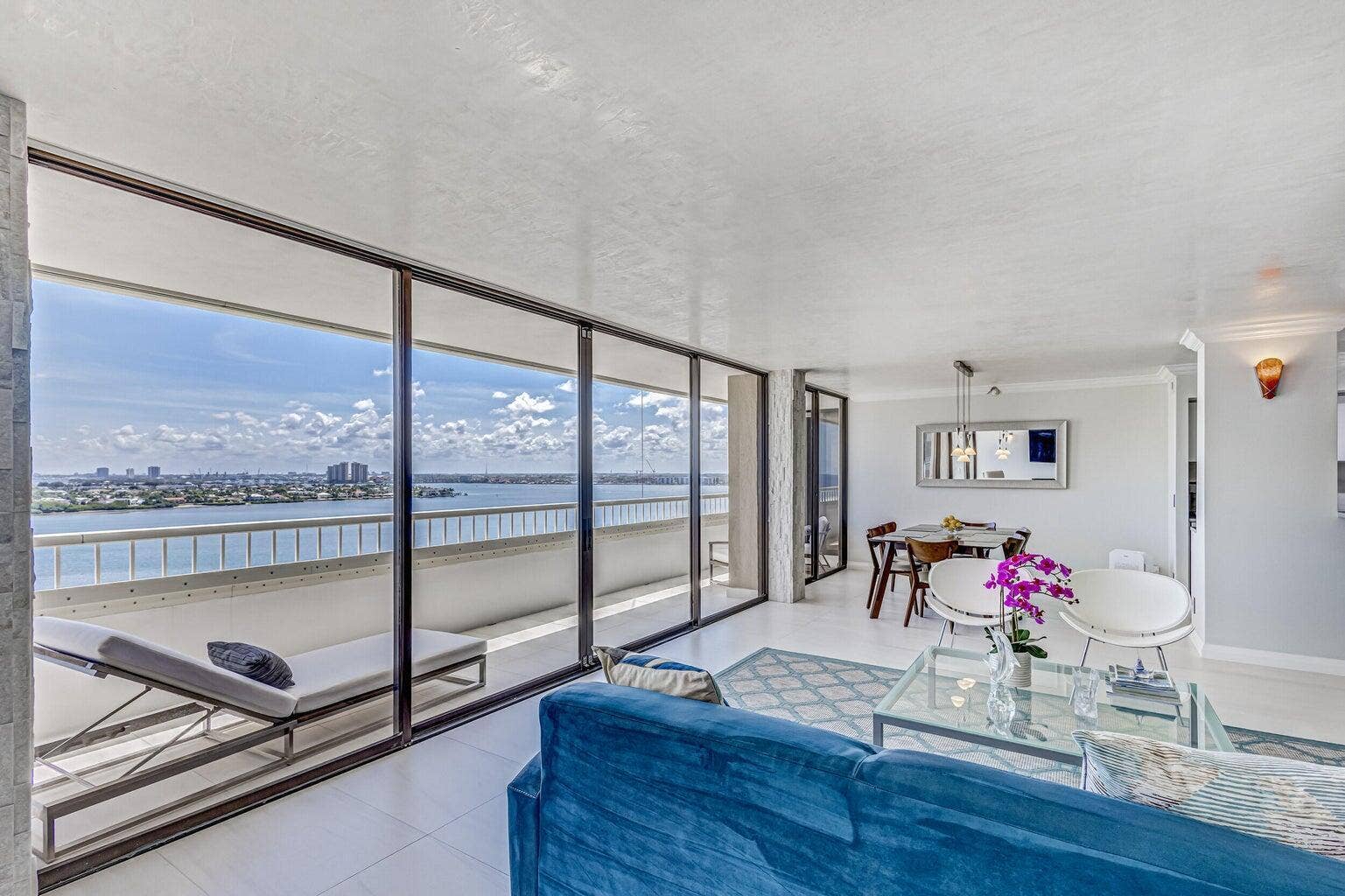5280 N Ocean Drive, #12f, Riviera Beach, FL 33404 LIVING ROOM