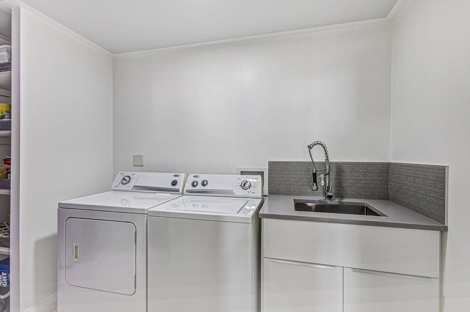 5280 N Ocean Drive, #12f, Riviera Beach, FL 33404 WASHER AND DRYER