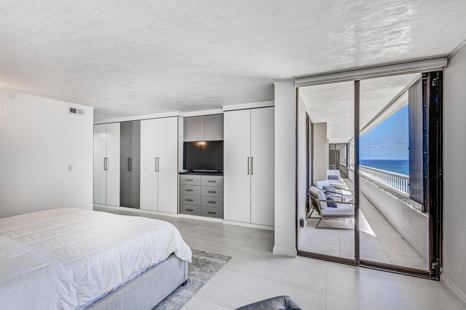 5280 N Ocean Drive, #12f, Riviera Beach, FL 33404 BEDROOM