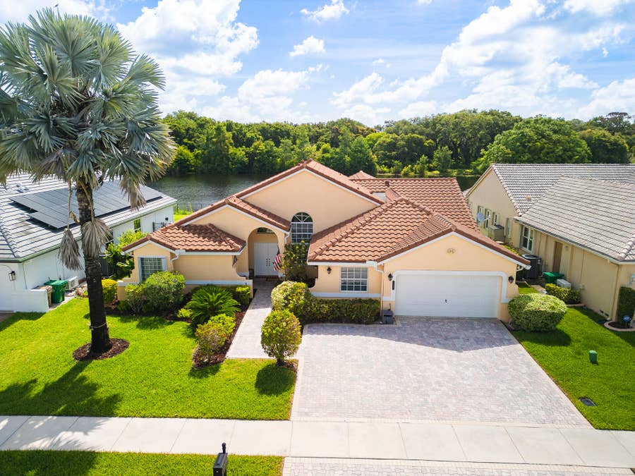Property photo for 3302 Ridge Trace, Davie, FL