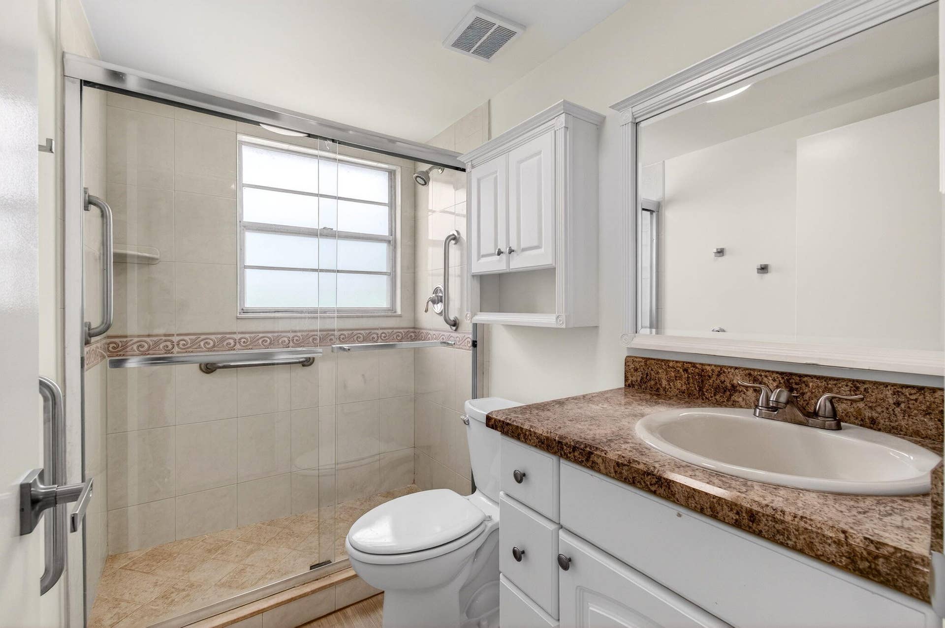 374 Brighton I, #374, Boca Raton, FL 33434 Primary Bathroom