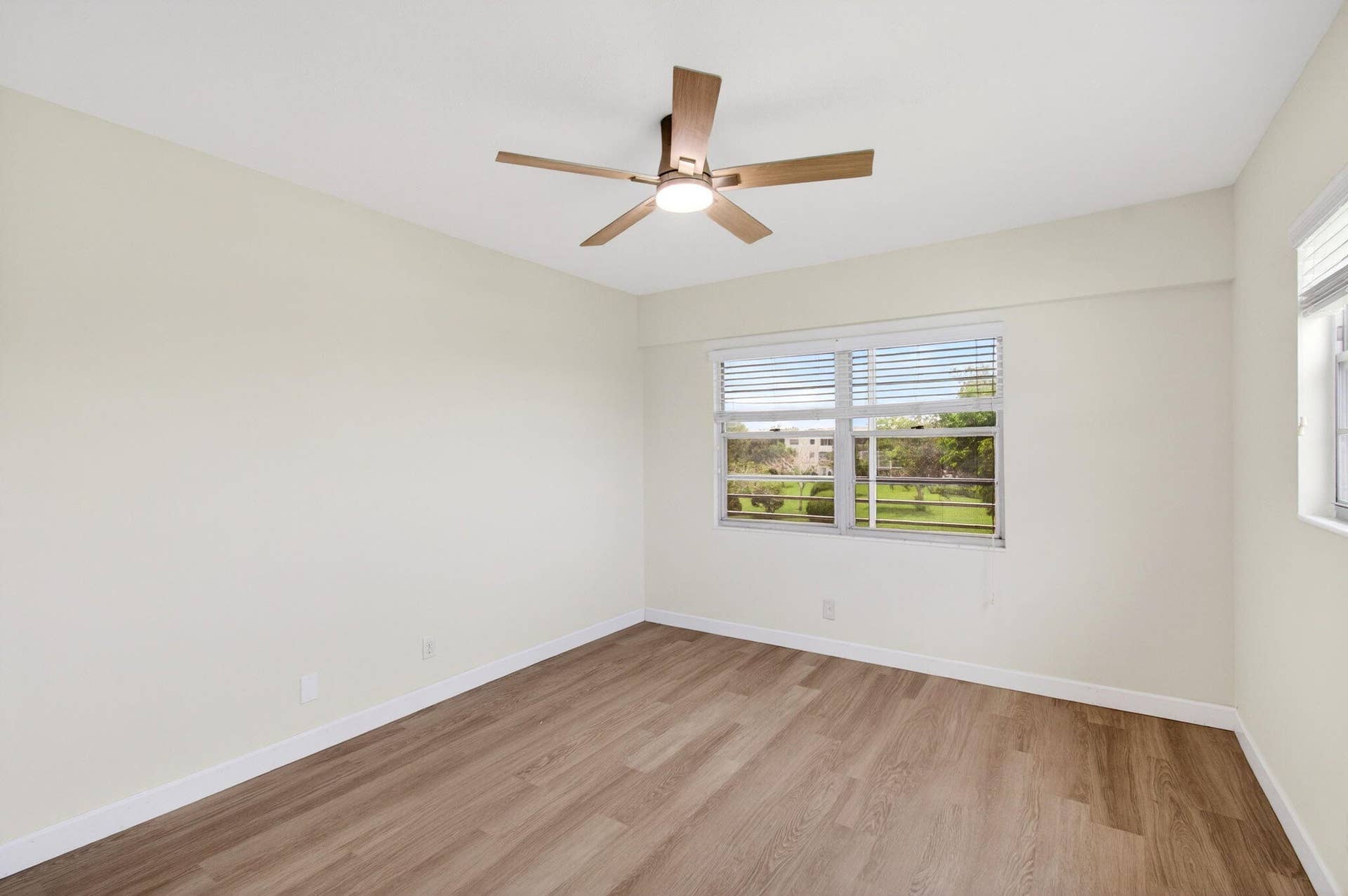 374 Brighton I, #374, Boca Raton, FL 33434 Primary Bedroom
