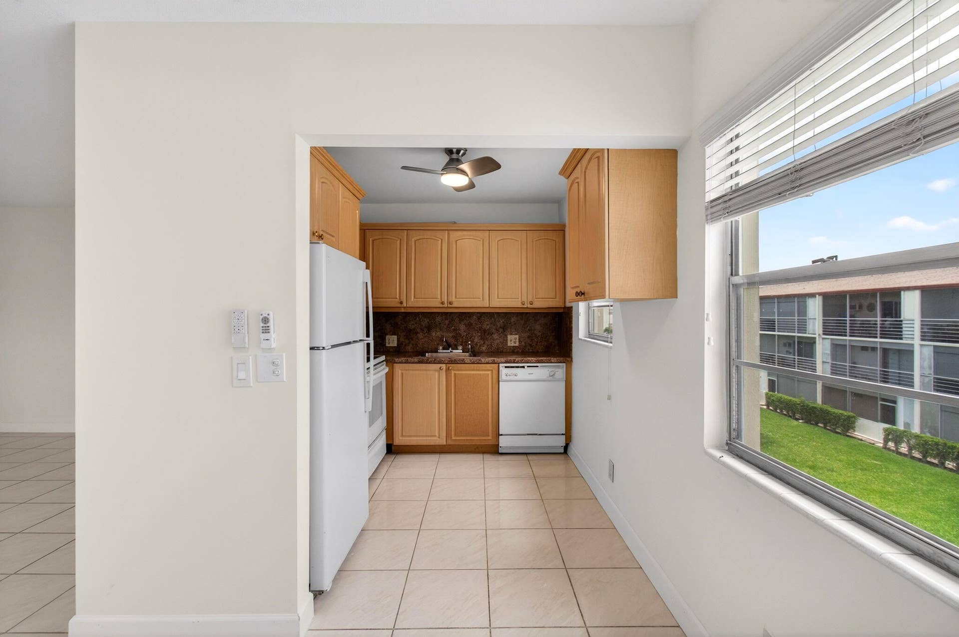 374 Brighton I, #374, Boca Raton, FL 33434 Kitchen