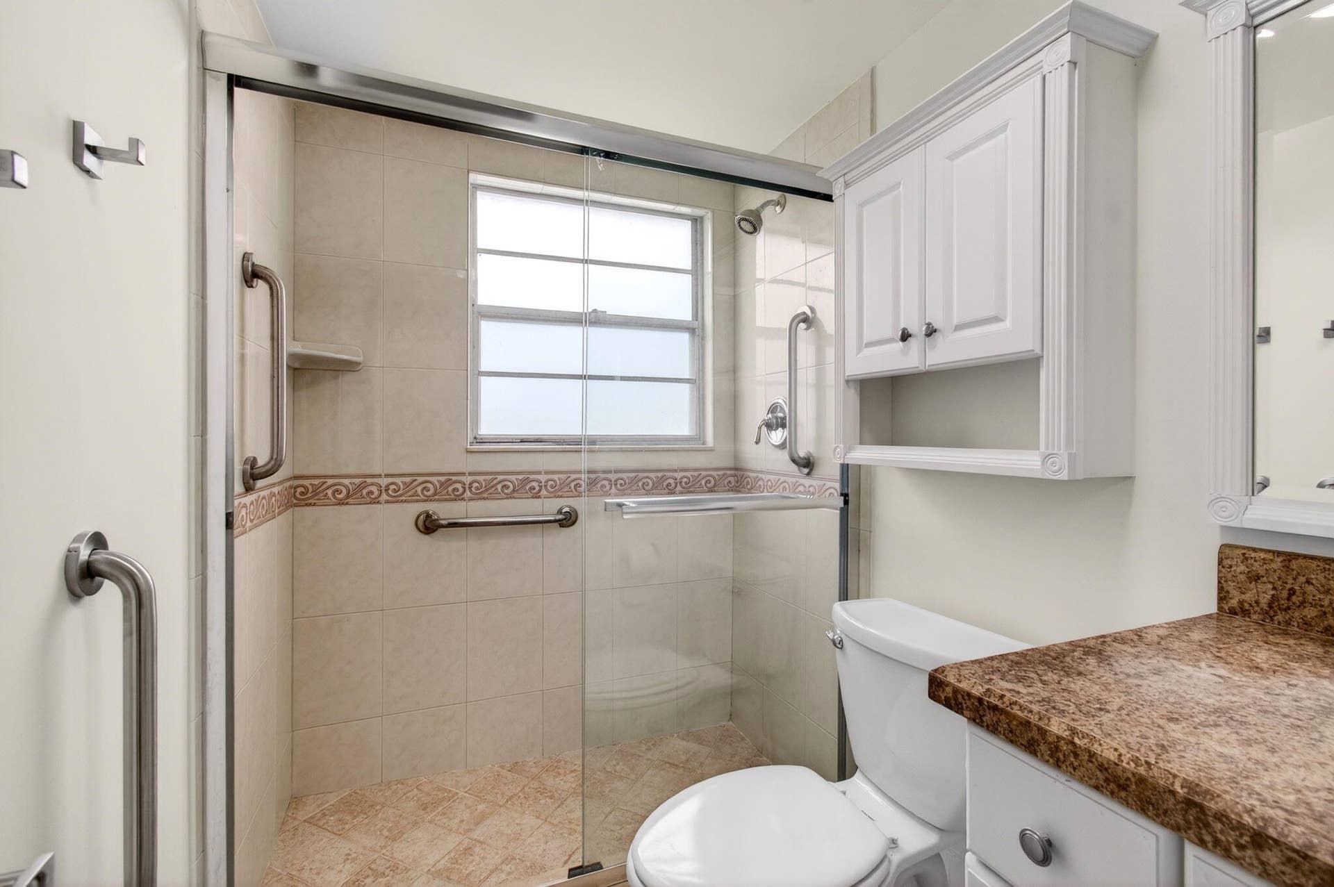 374 Brighton I, #374, Boca Raton, FL 33434 Primary Bathroom