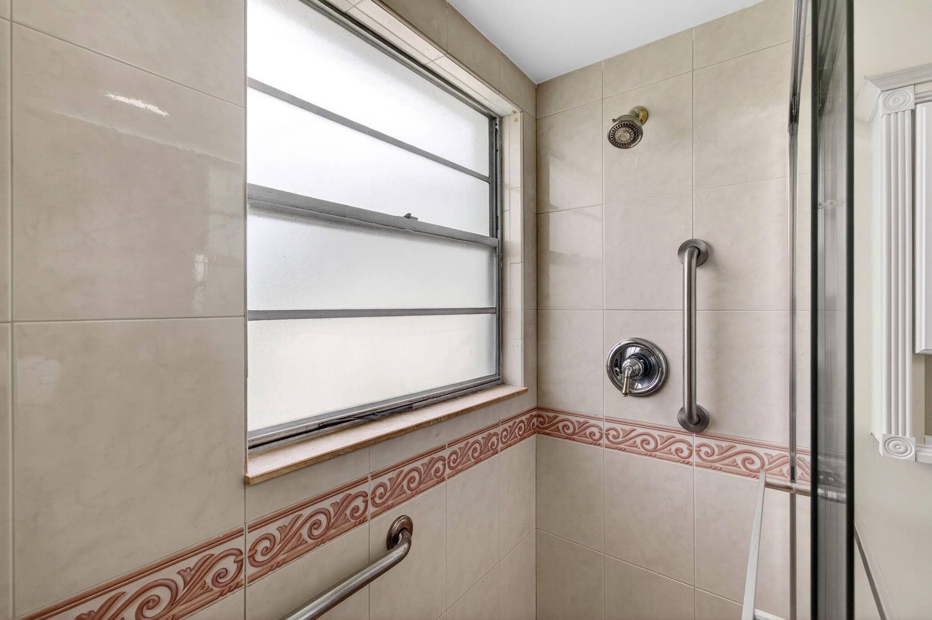 374 Brighton I, #374, Boca Raton, FL 33434 Primary Bathroom Shower