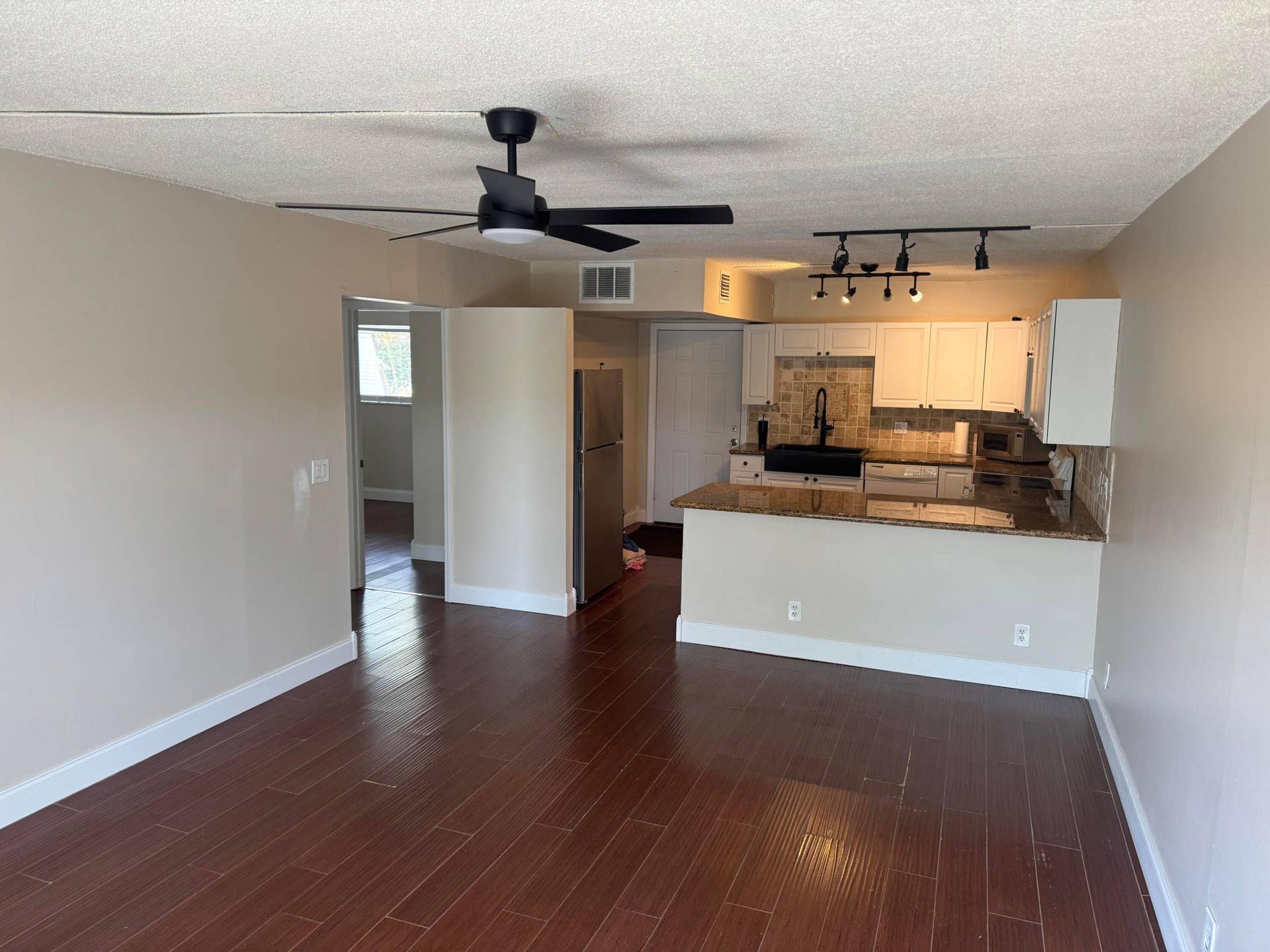 725 Hummingbird Way, #210, North Palm Beach, FL 33408 IMG_7842