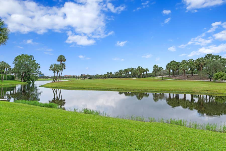Property photo for 2435 Presidential Way, #G, West Palm Beach, FL