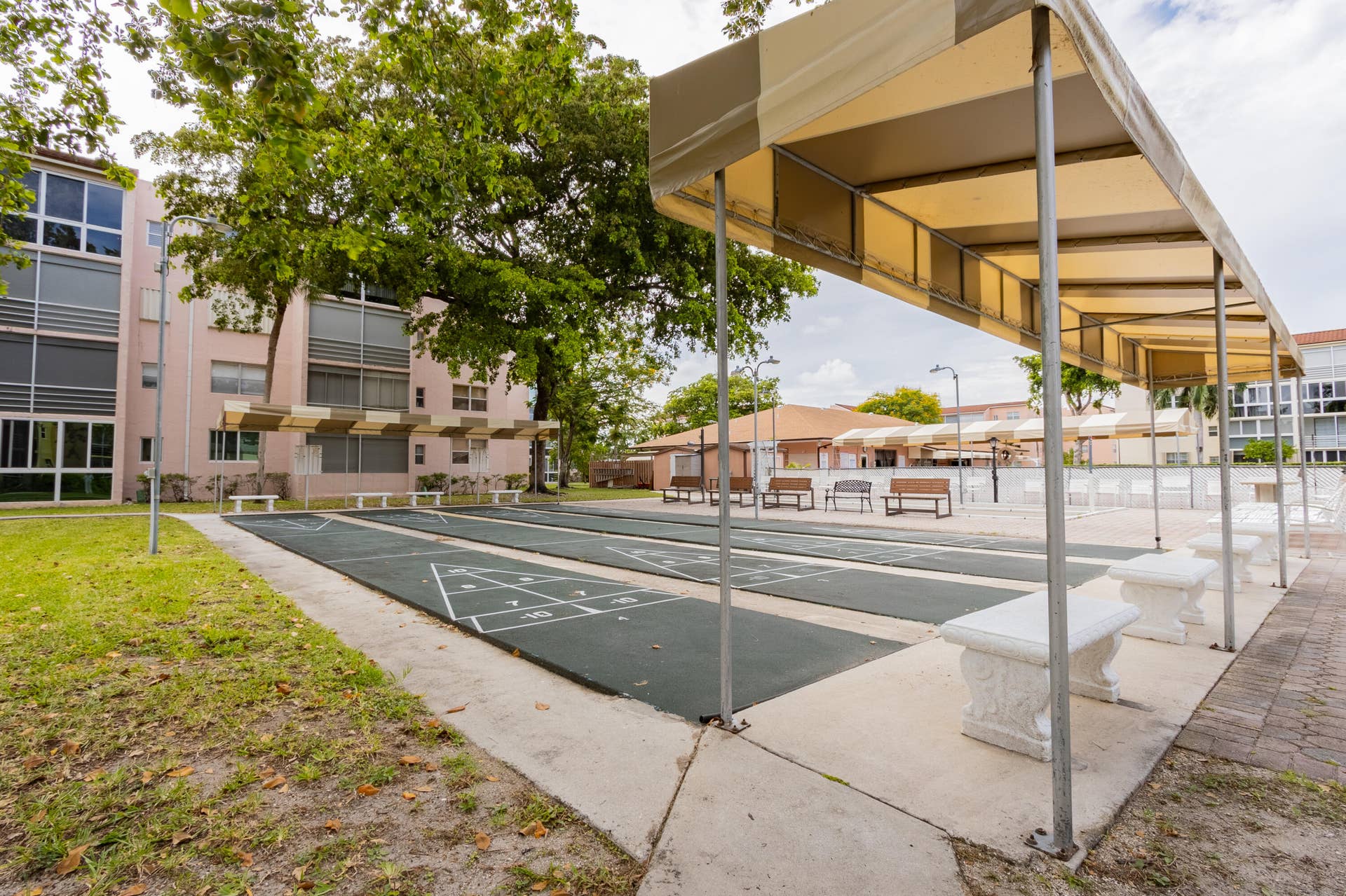 2811 Somerset Drive, #412, Lauderdale Lakes, FL 33311 21