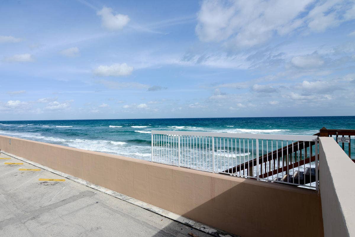 3450 S Ocean Boulevard, #508, Palm Beach, FL 33480 OCEAN ACCESS