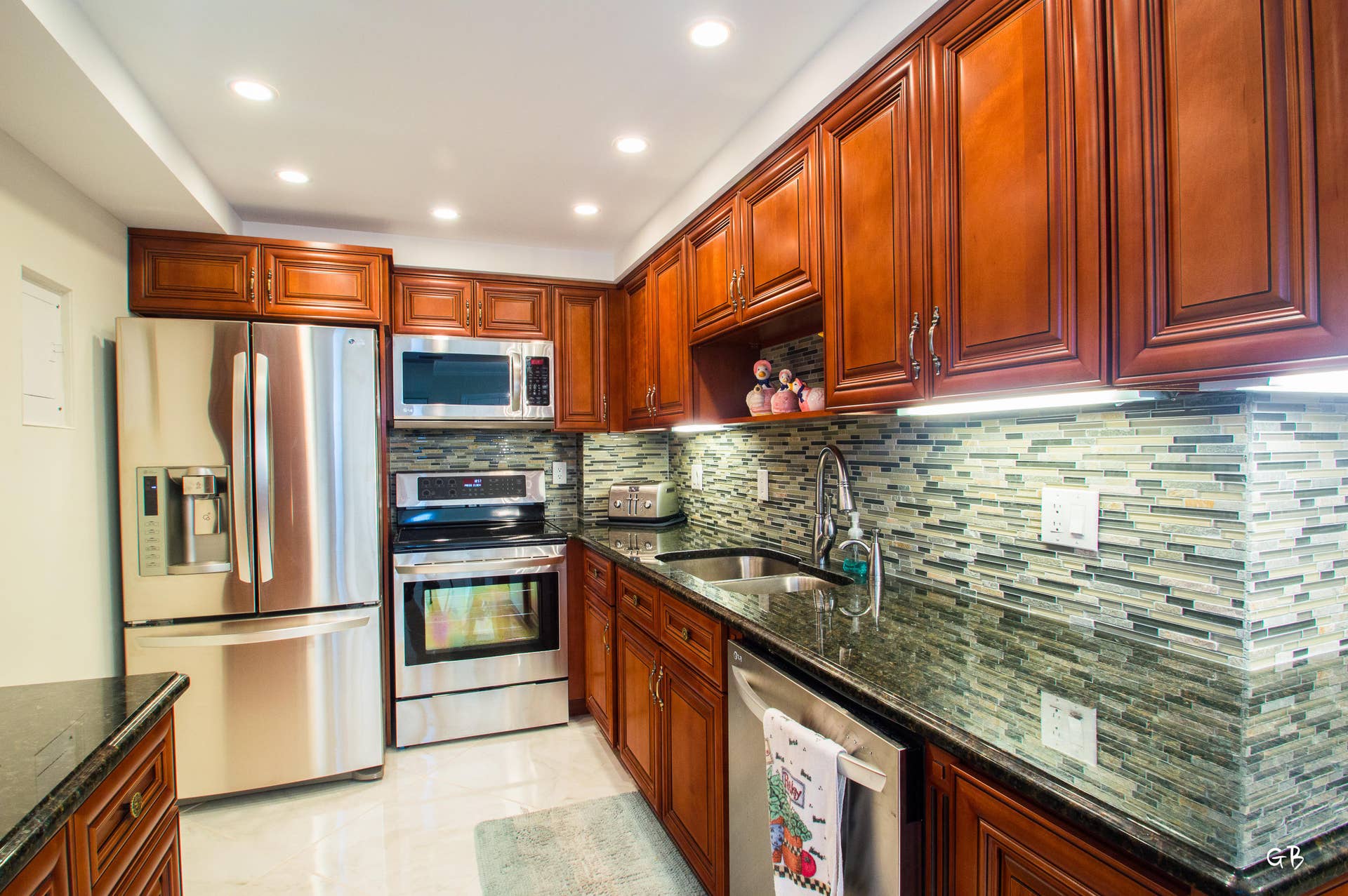 3450 S Ocean Boulevard, #508, Palm Beach, FL 33480 KITCHEN