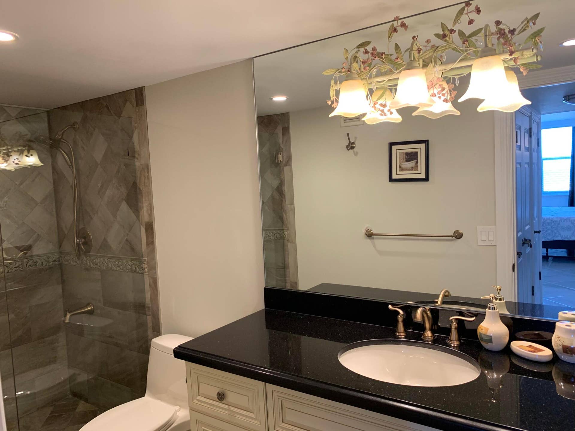 3450 S Ocean Boulevard, #508, Palm Beach, FL 33480 Master Bathroom