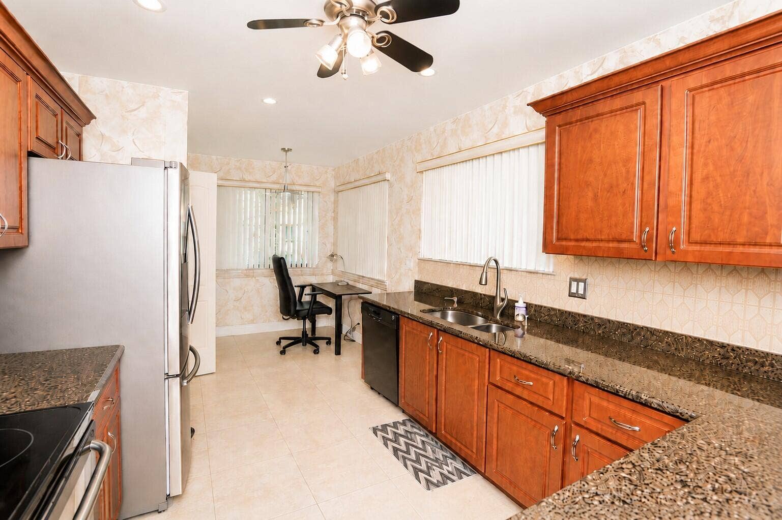 Kitchen 1