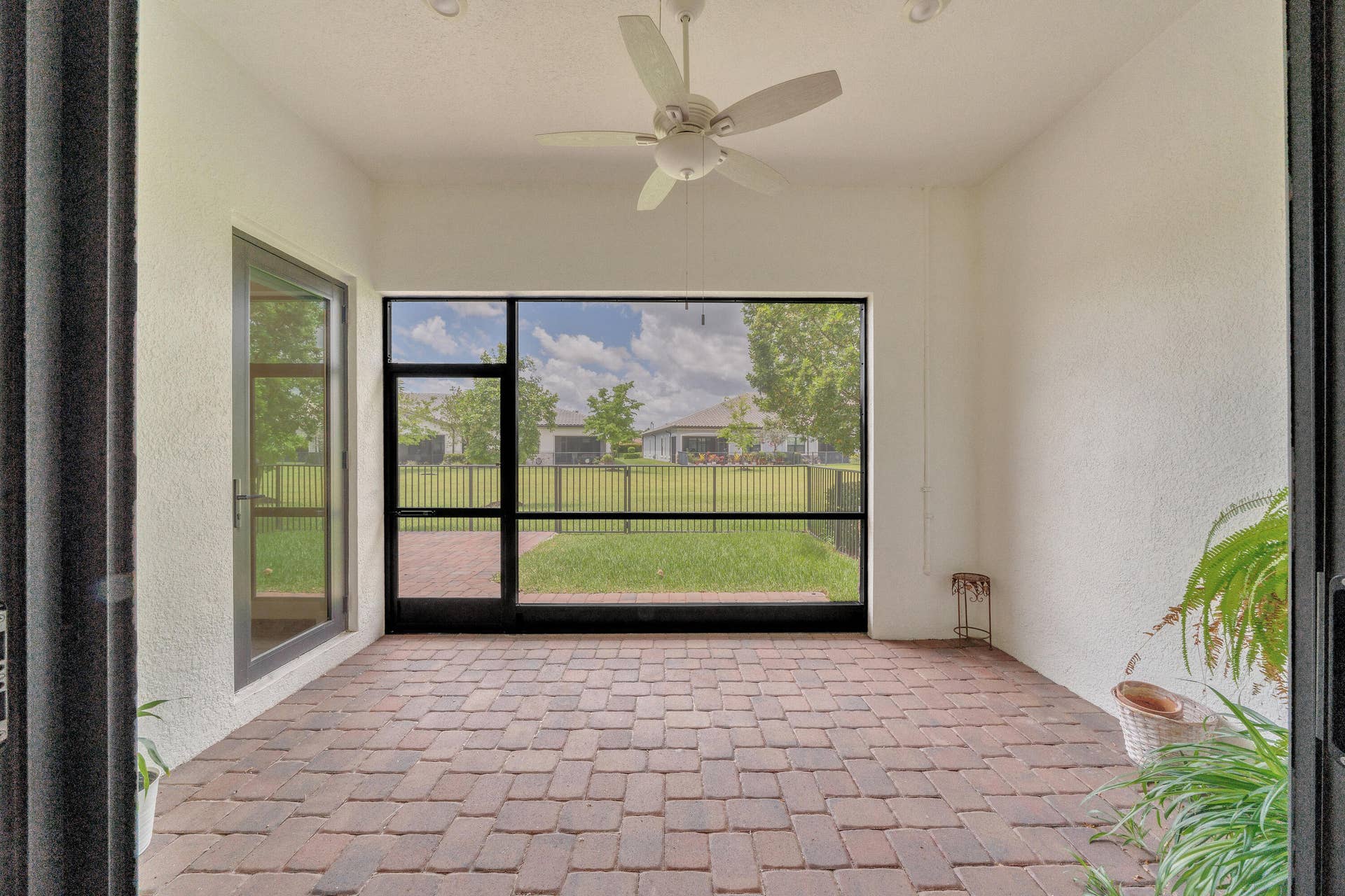 7524 N Blue Spring Drive, Parkland, FL 33067 12 Patio (2)