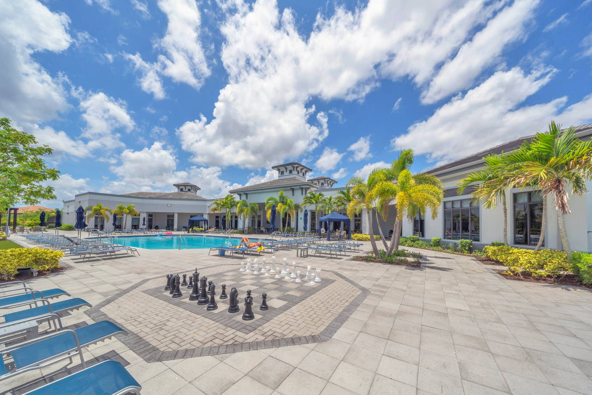 7524 N Blue Spring Drive, Parkland, FL 33067 22 Clubhouse Pool (1)