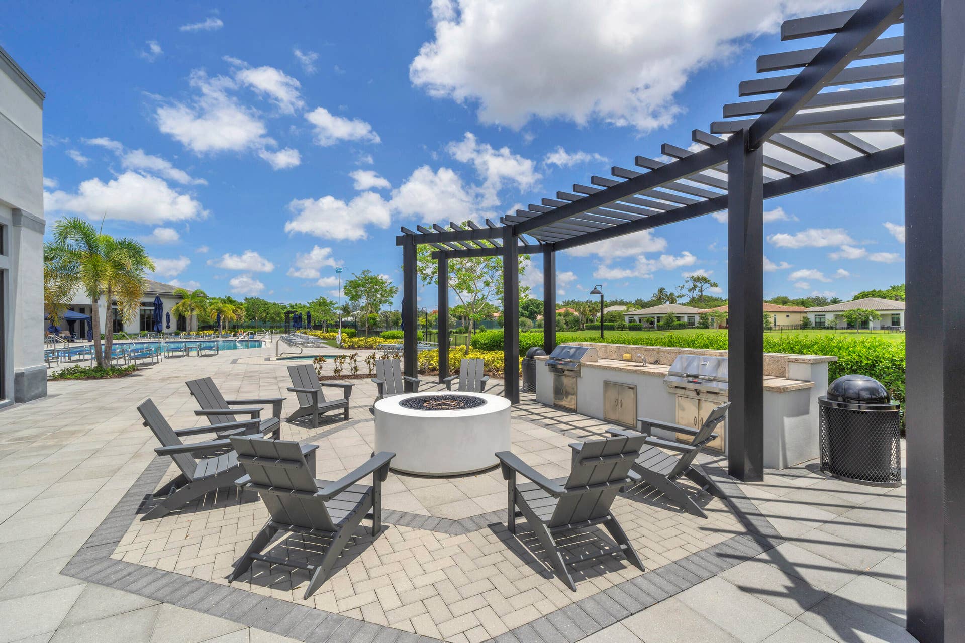 7524 N Blue Spring Drive, Parkland, FL 33067 22 Clubhouse Pool (4)