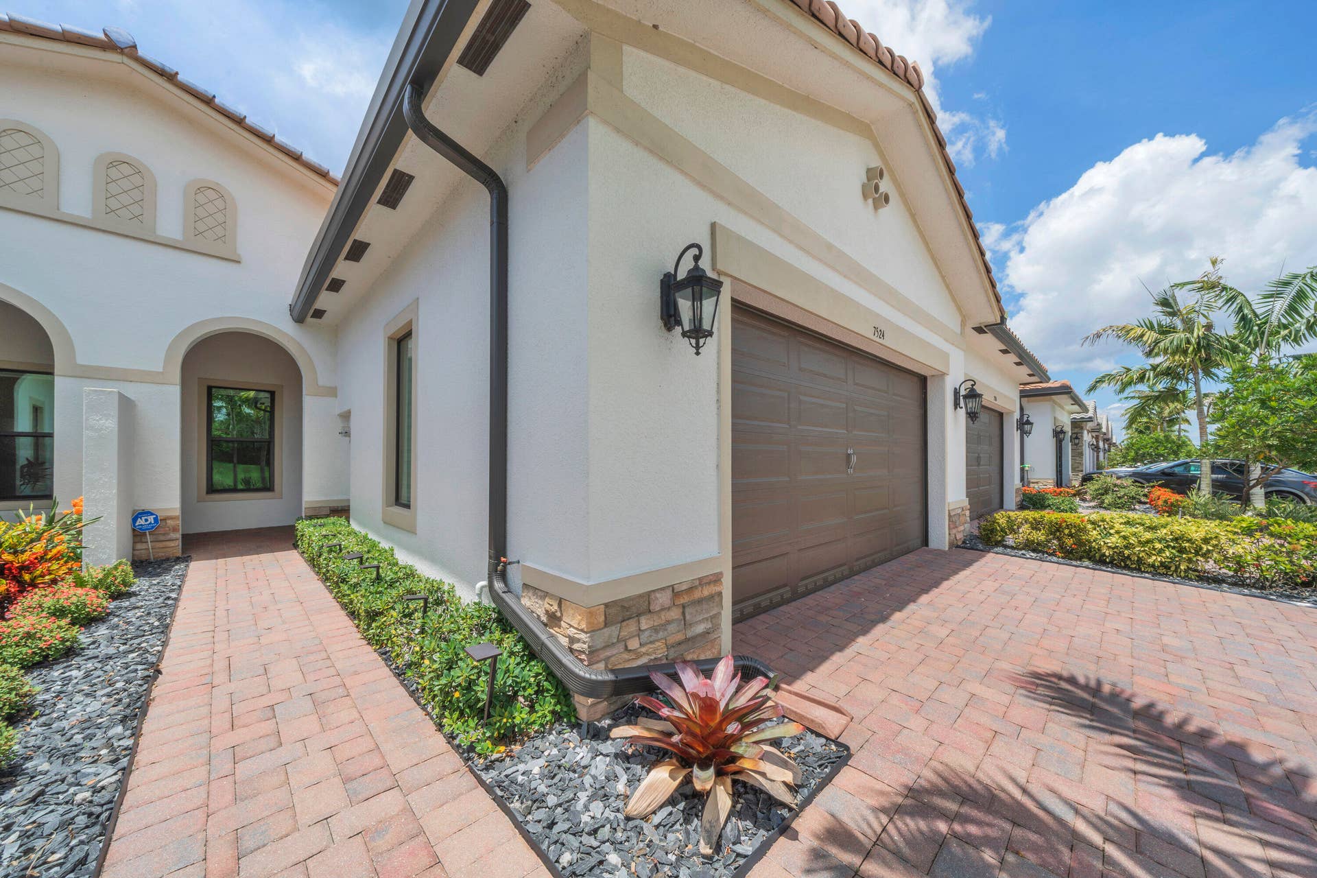 7524 N Blue Spring Drive, Parkland, FL 33067 1 Exterior Front (5)