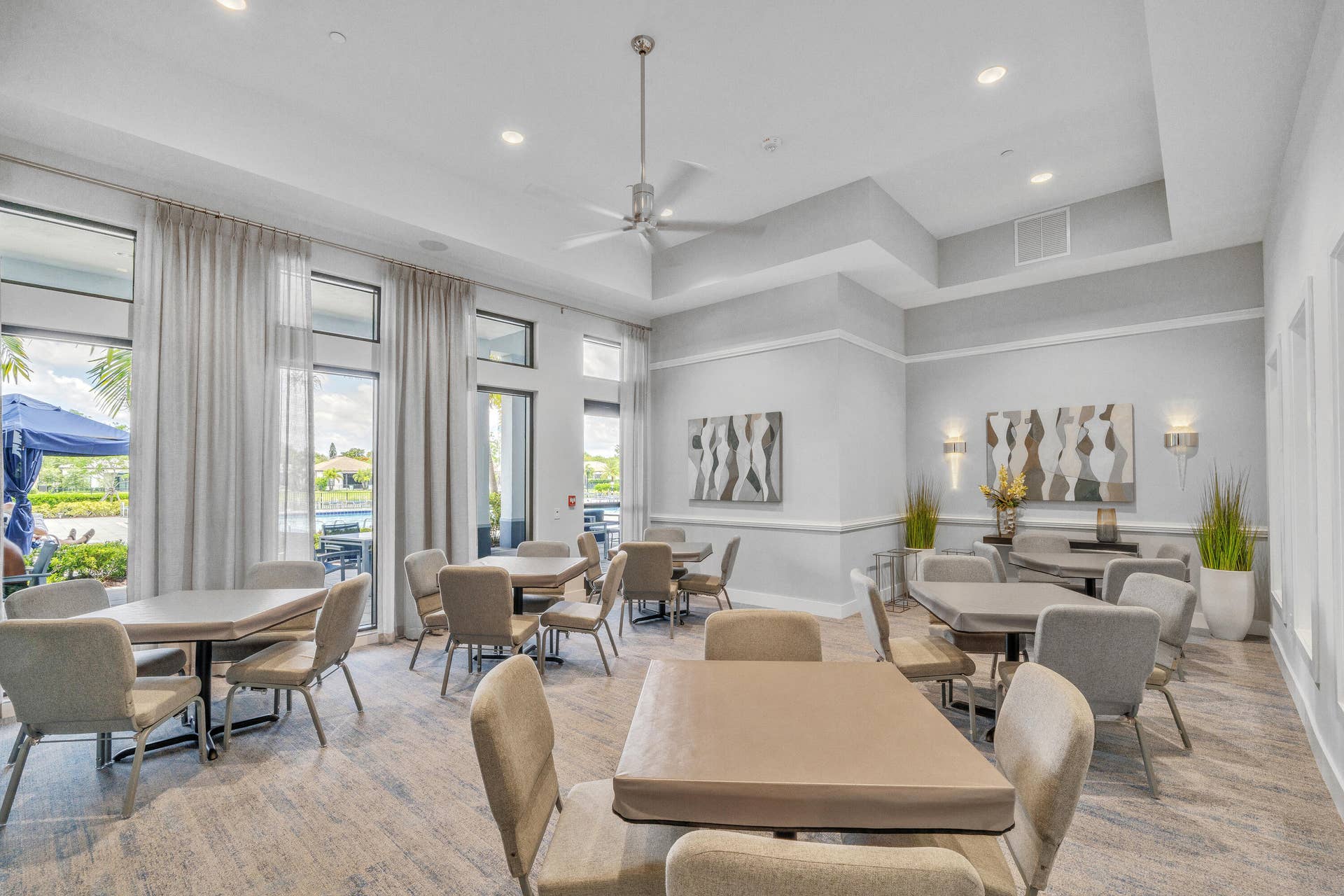 7524 N Blue Spring Drive, Parkland, FL 33067 21 Clubhouse Interiors (8)