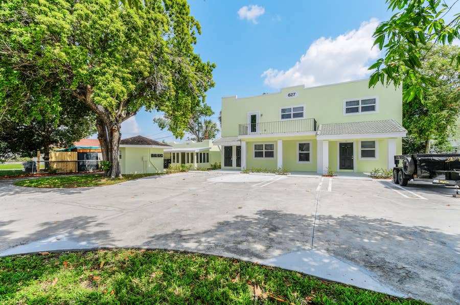 Property photo for 627 Bunker Road, West Palm Beach, FL