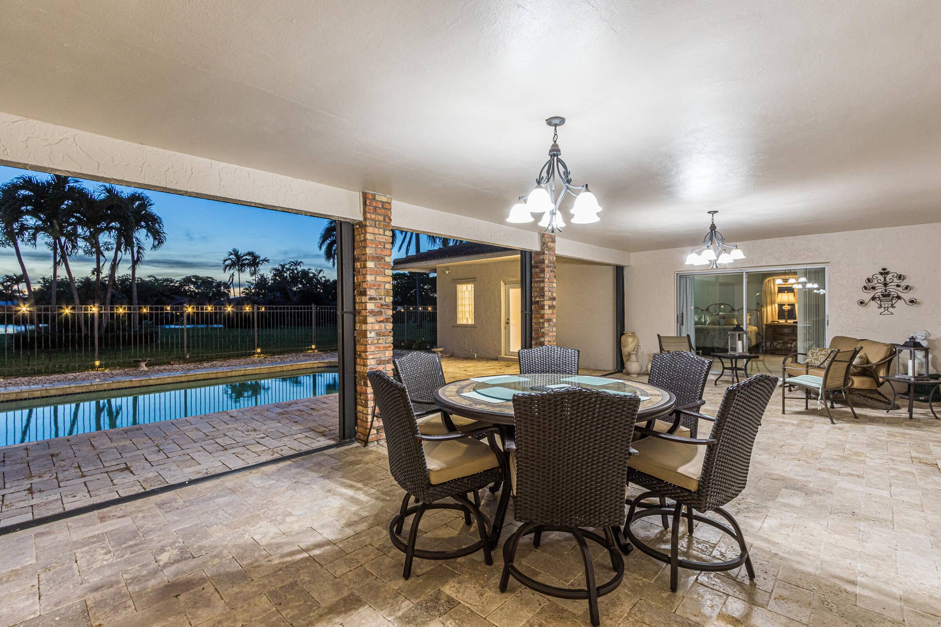 770 Ranch Road, Weston, FL 33326 770-138