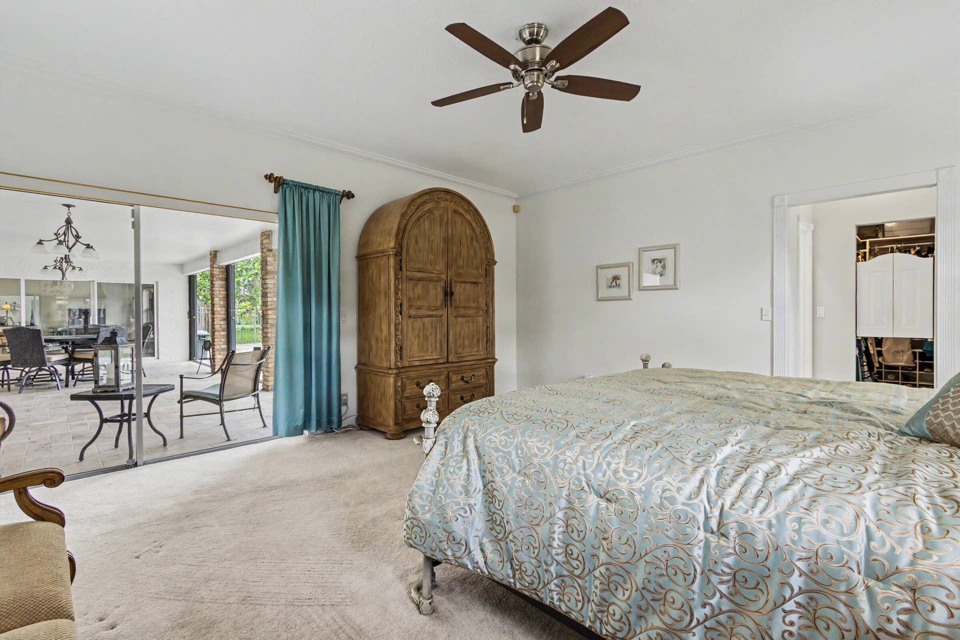 770 Ranch Road, Weston, FL 33326 Master Bedroom has access to the covered patio