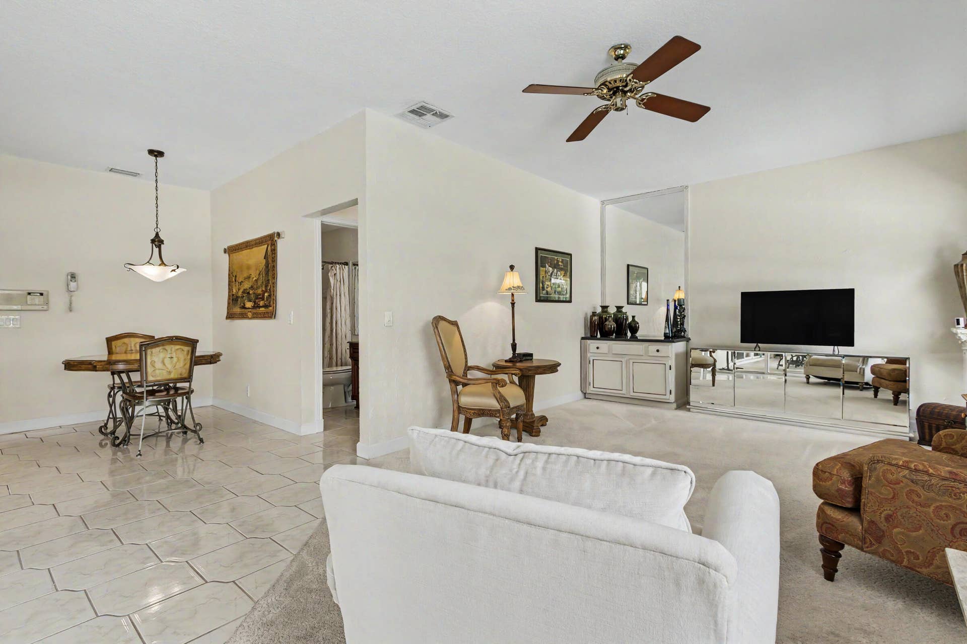770 Ranch Road, Weston, FL 33326 Family Room