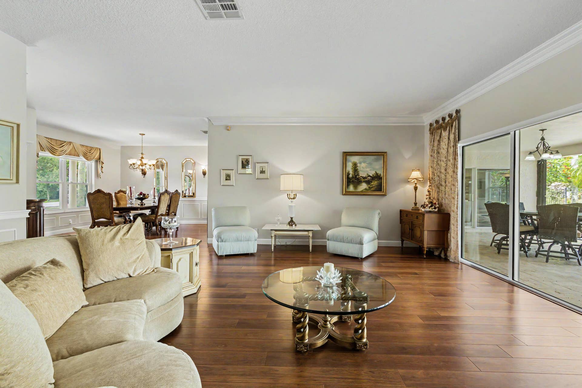 770 Ranch Road, Weston, FL 33326 Access to Covered Patio