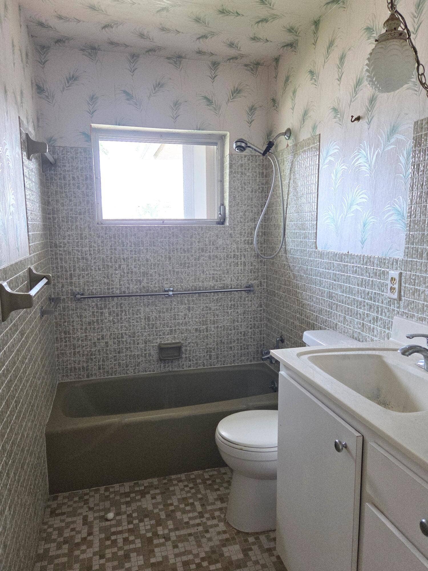 2703 Dudley Drive W, #Unit E, West Palm Beach, FL 33415 20260527_150528