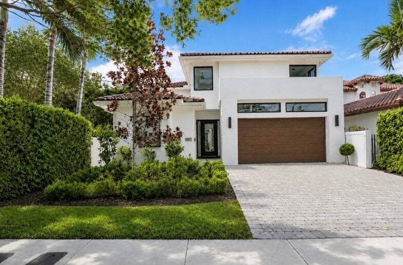 918 SE 8th Street, Fort Lauderdale, FL 33316 IMG_2911