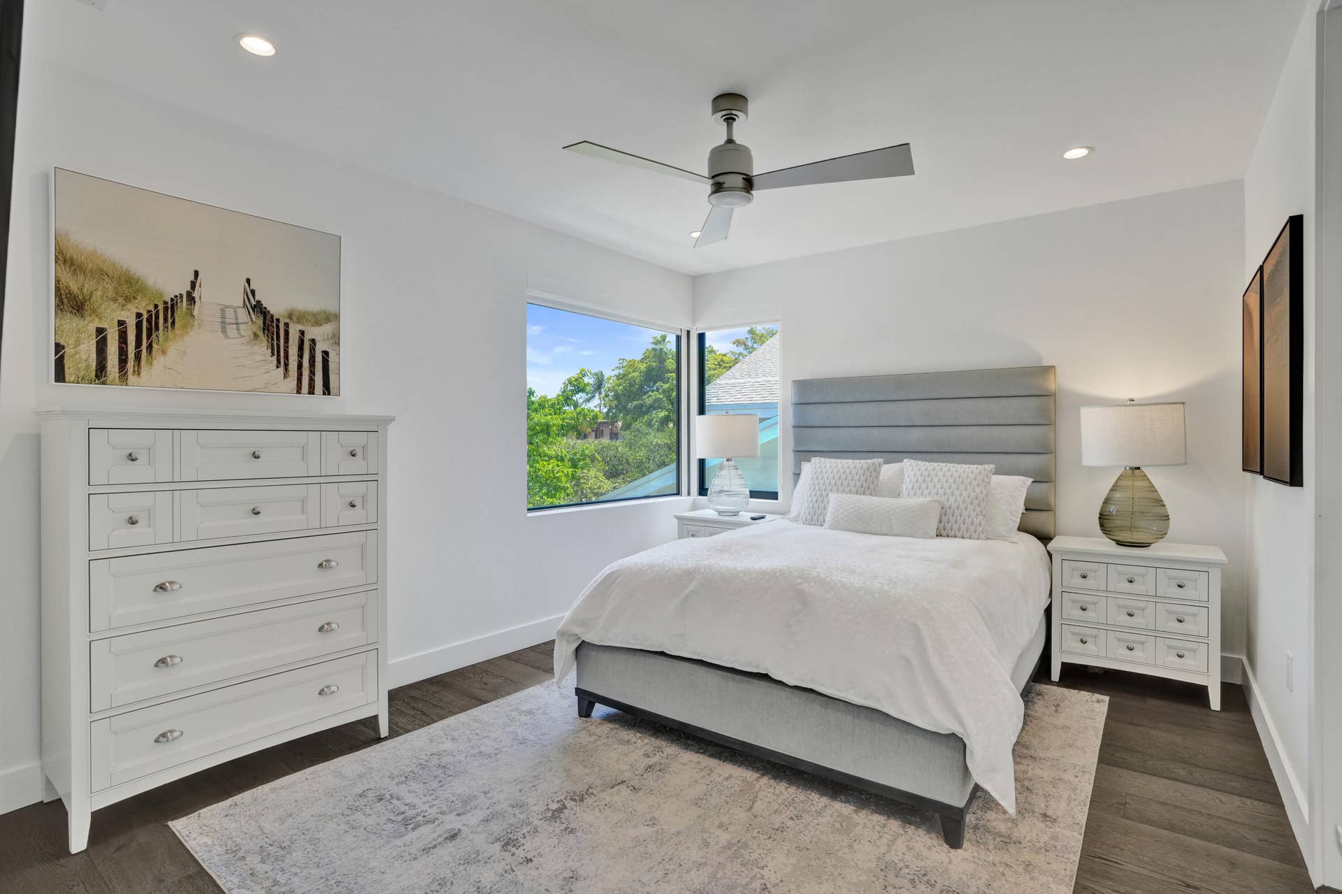 918 SE 8th Street, Fort Lauderdale, FL 33316 Second ensuite bedroom.