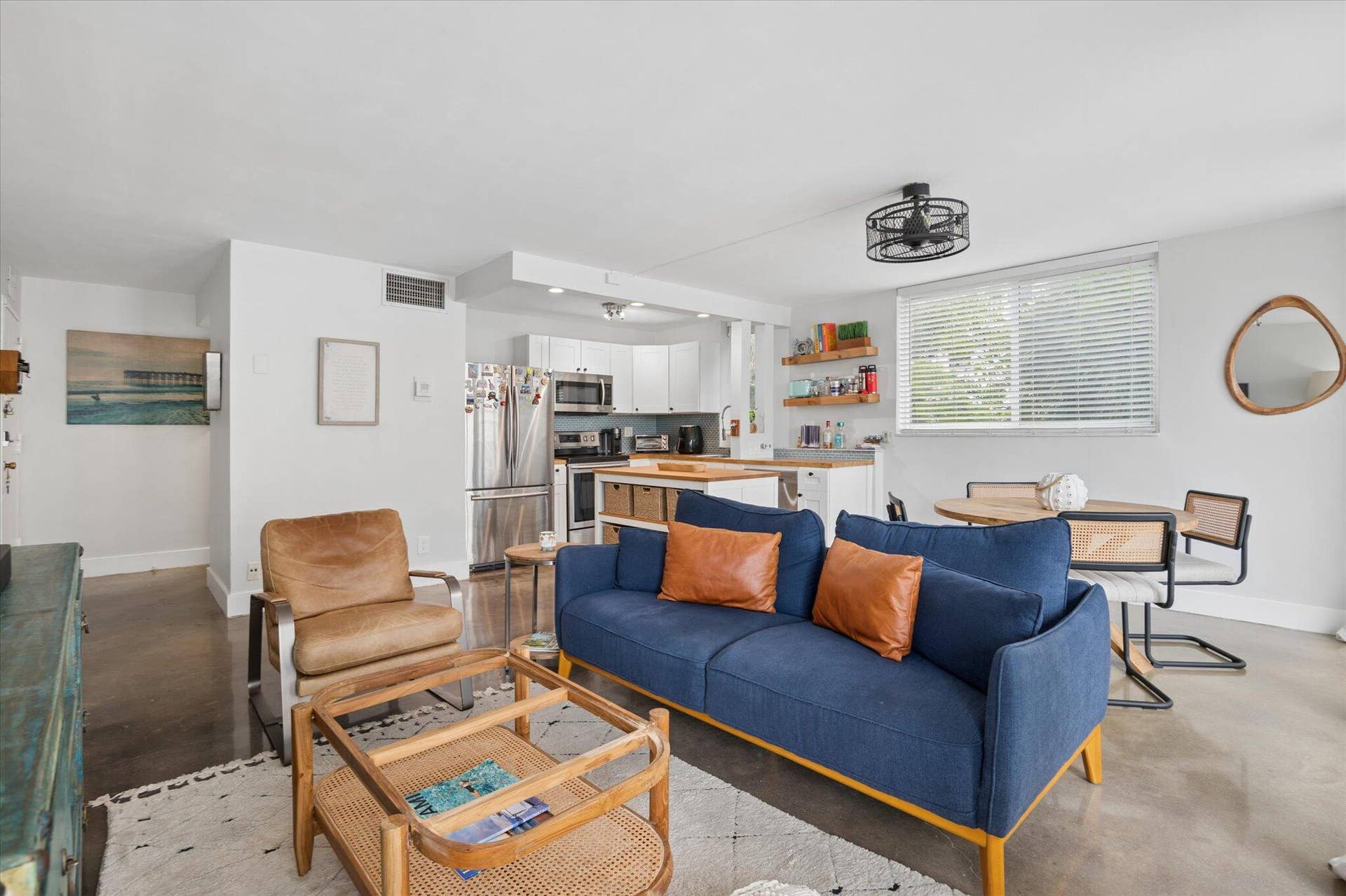 03-Carbonara-524 Orton Ave #201-3