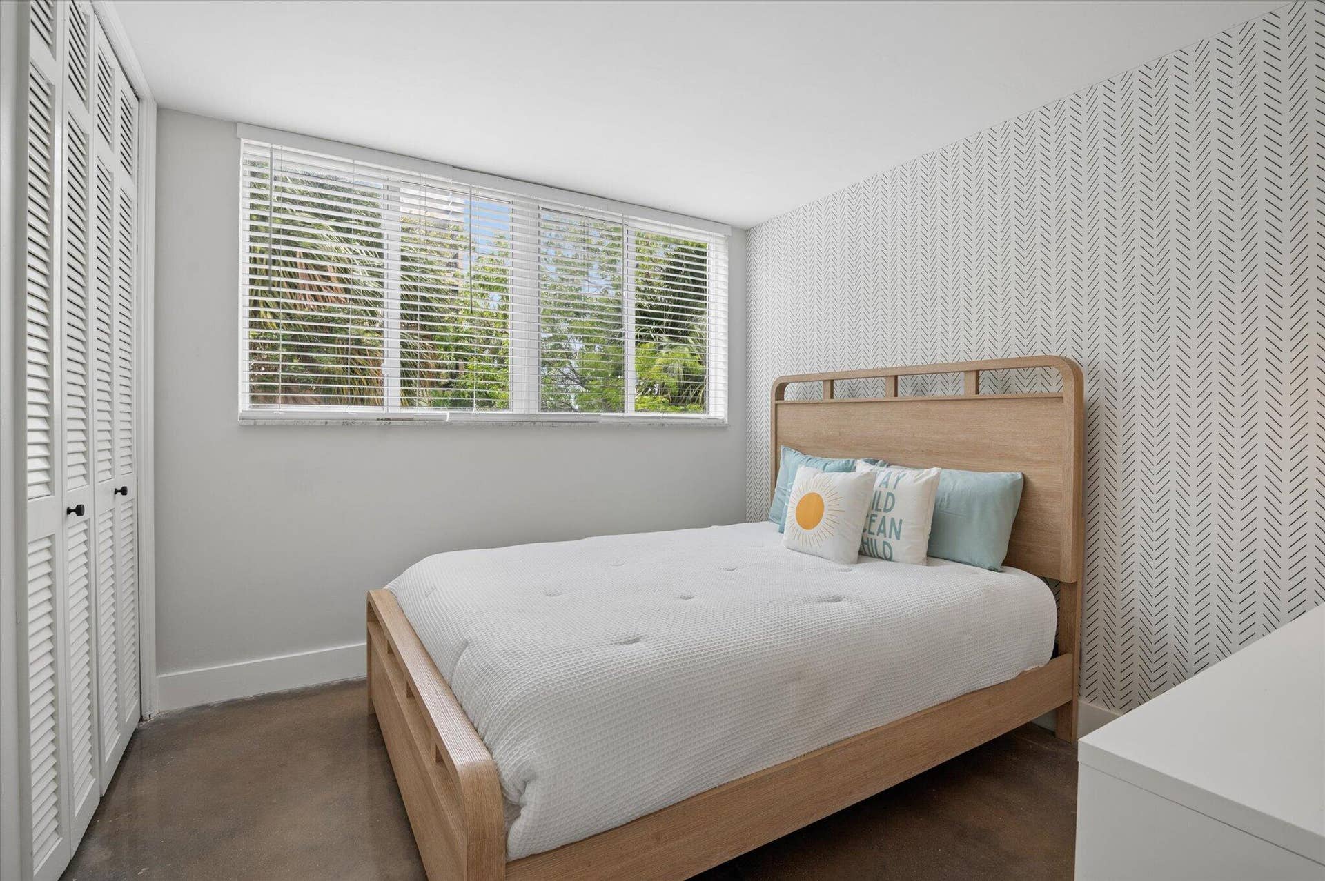 10-Carbonara-524 Orton Ave #201-10