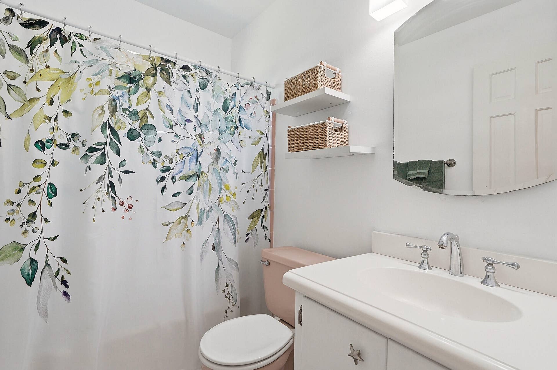2417 NW 7th Avenue, Wilton Manors, FL 33311 39_bathroom