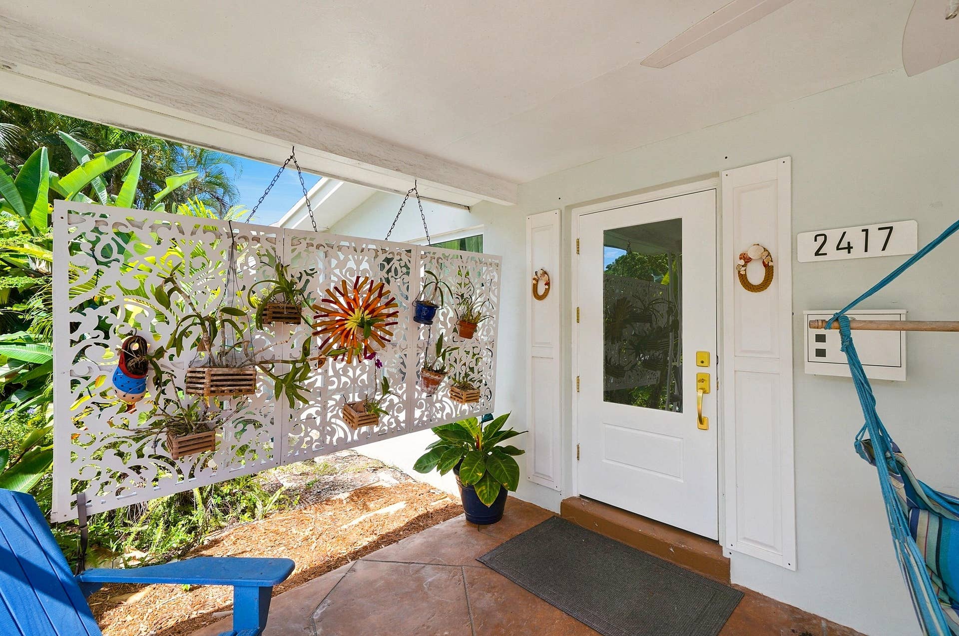 2417 NW 7th Avenue, Wilton Manors, FL 33311 03_entry