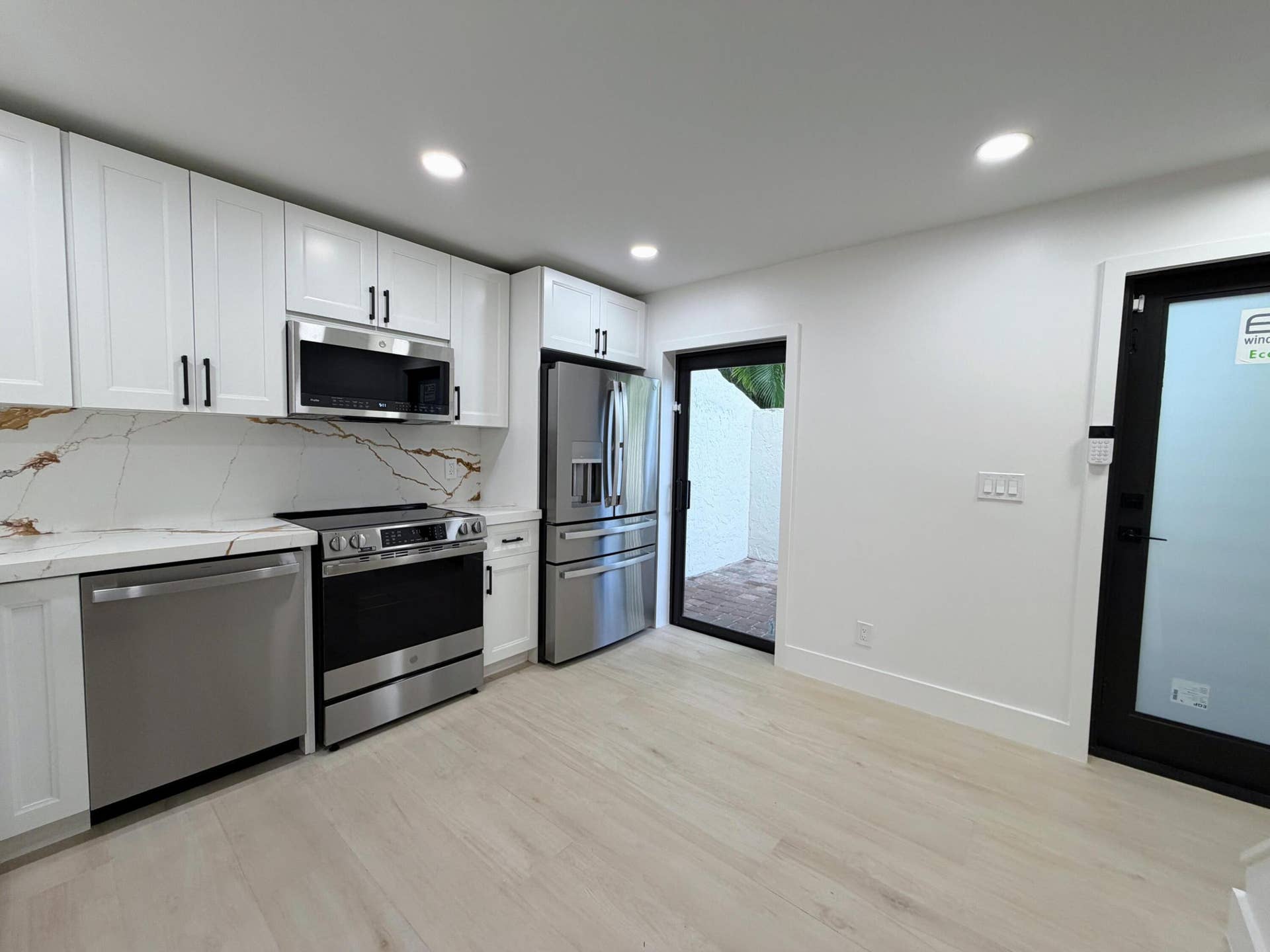 575 NE 7th Avenue, #4b, Fort Lauderdale, FL 33301 IMG_8994