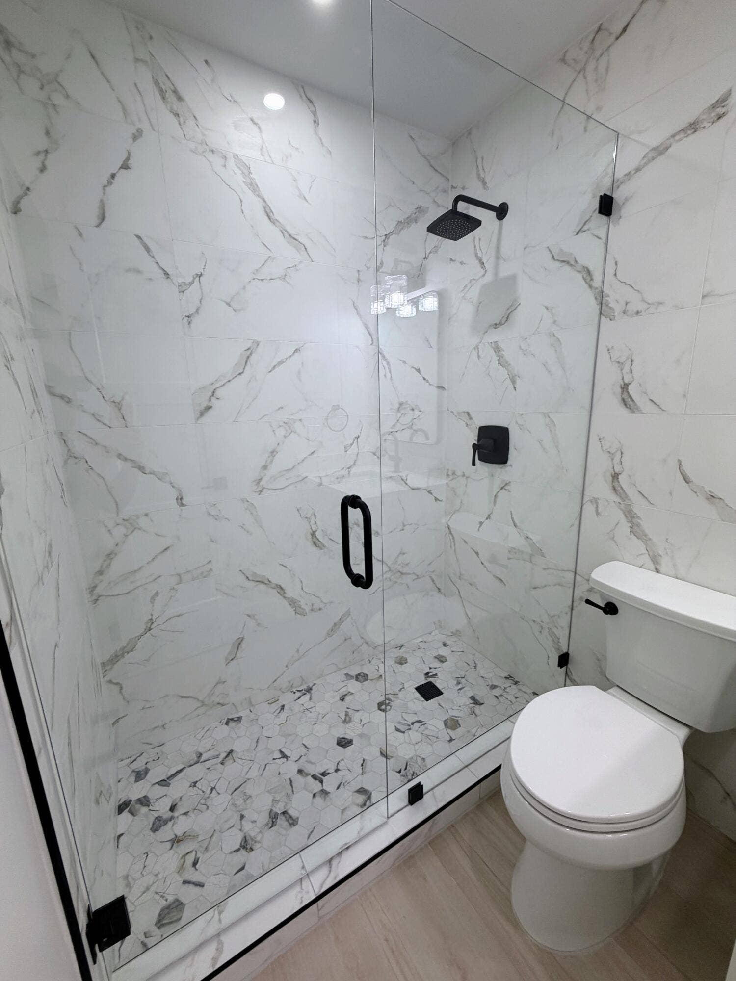 575 NE 7th Avenue, #4b, Fort Lauderdale, FL 33301 PRIMARY BEDROOM 1 BATH