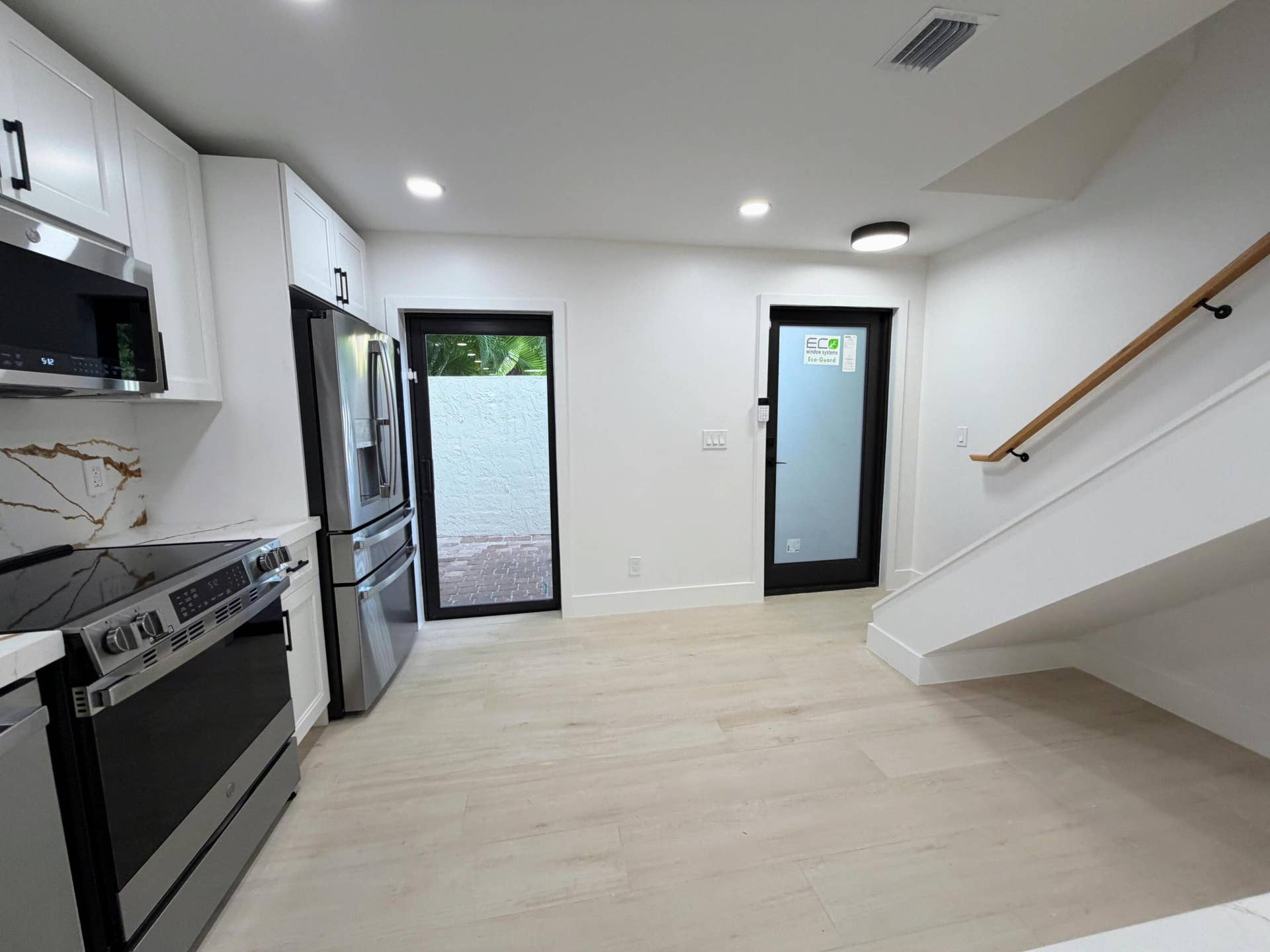 575 NE 7th Avenue, #4b, Fort Lauderdale, FL 33301 IMG_8995
