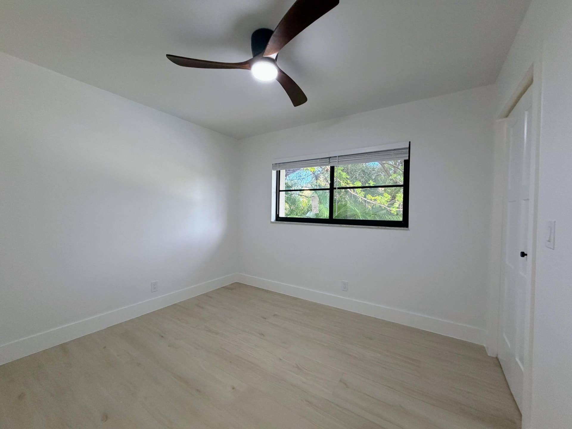 575 NE 7th Avenue, #4b, Fort Lauderdale, FL 33301 2ND BEDROOM