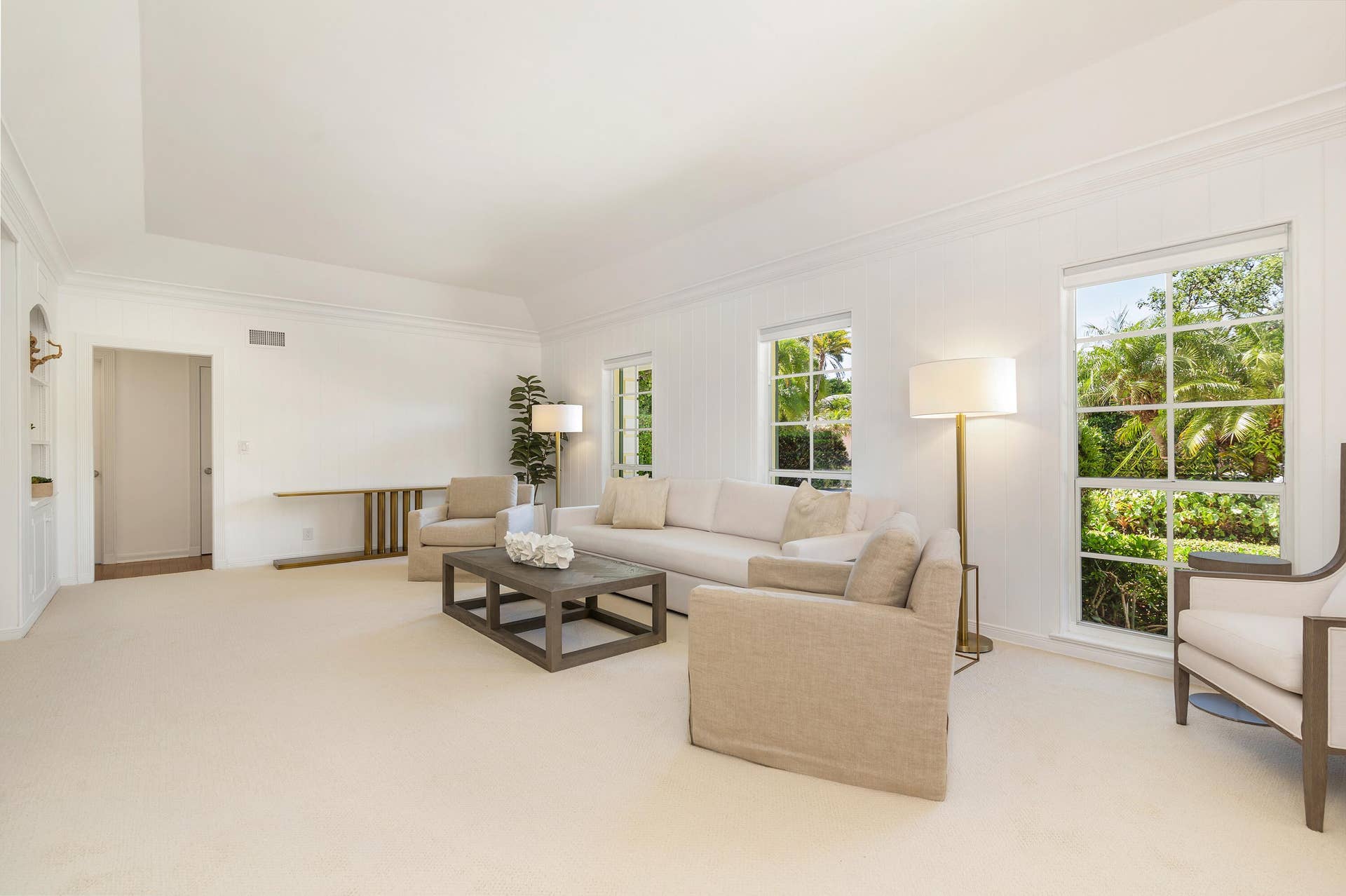 241 Via Linda, Palm Beach, Palm Beach, FL 33480 Living Room
