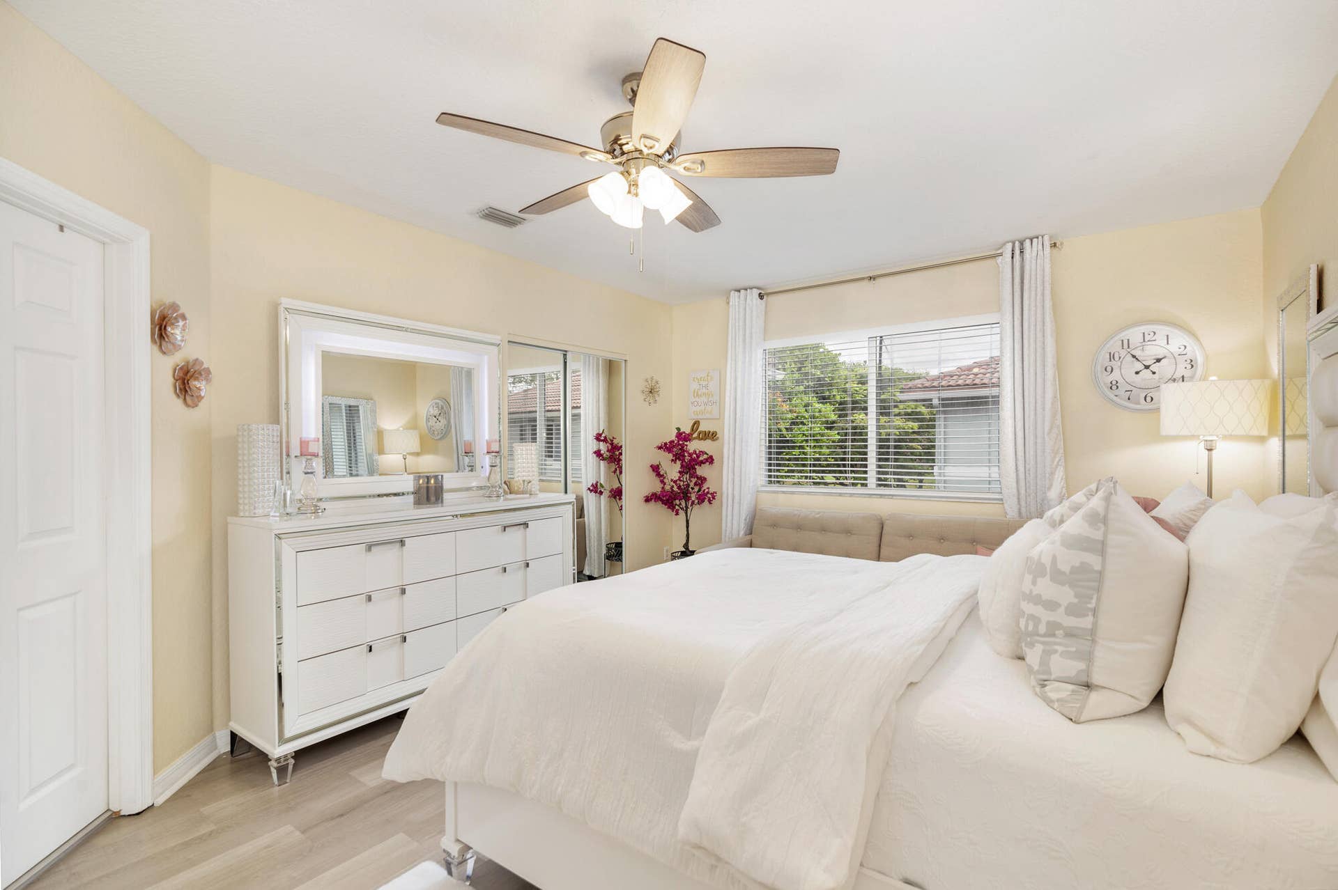 3725 Oleander Terrace, Riviera Beach, FL 33404 Primary2
