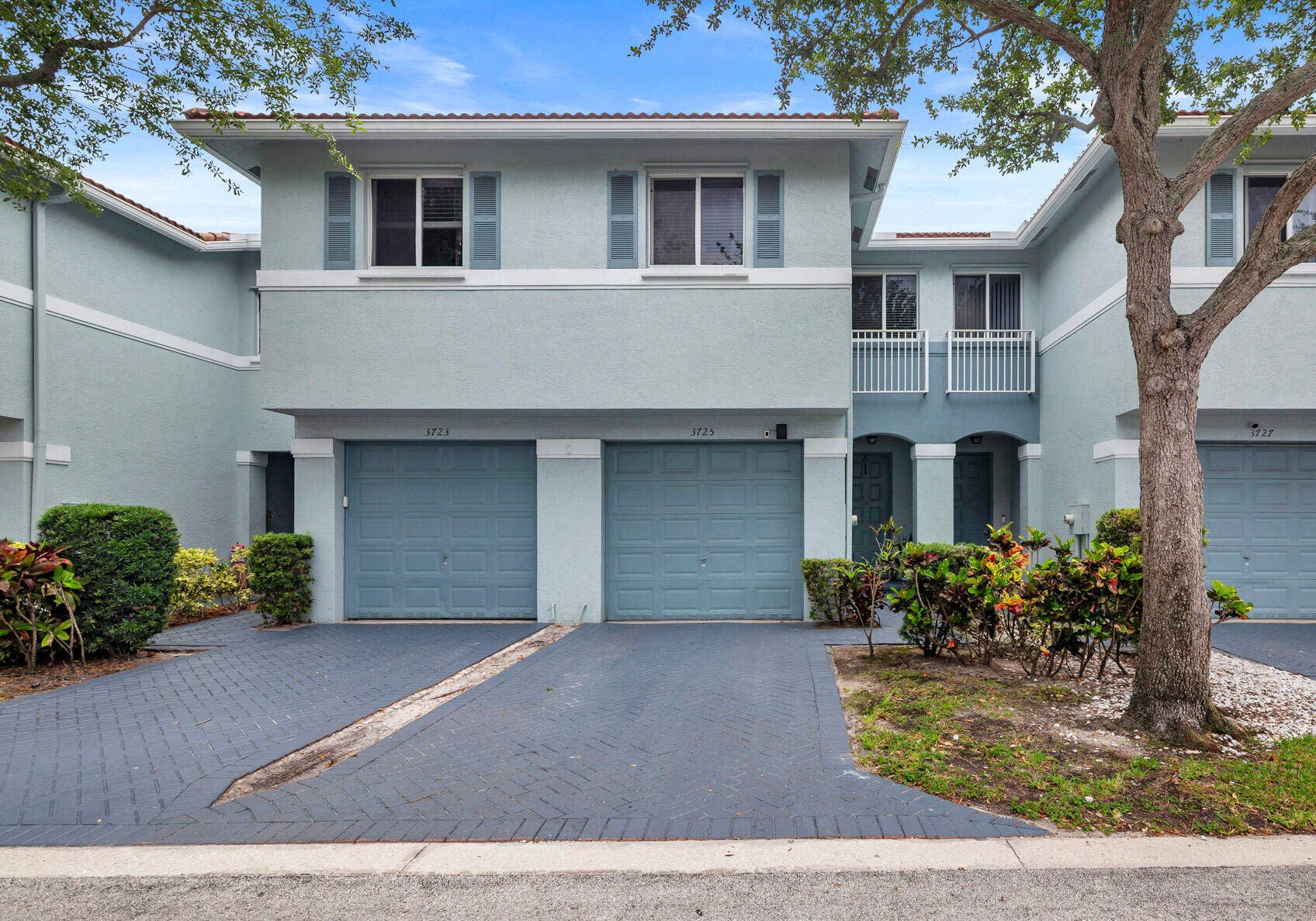 3725 Oleander Terrace, Riviera Beach, FL 33404 Front