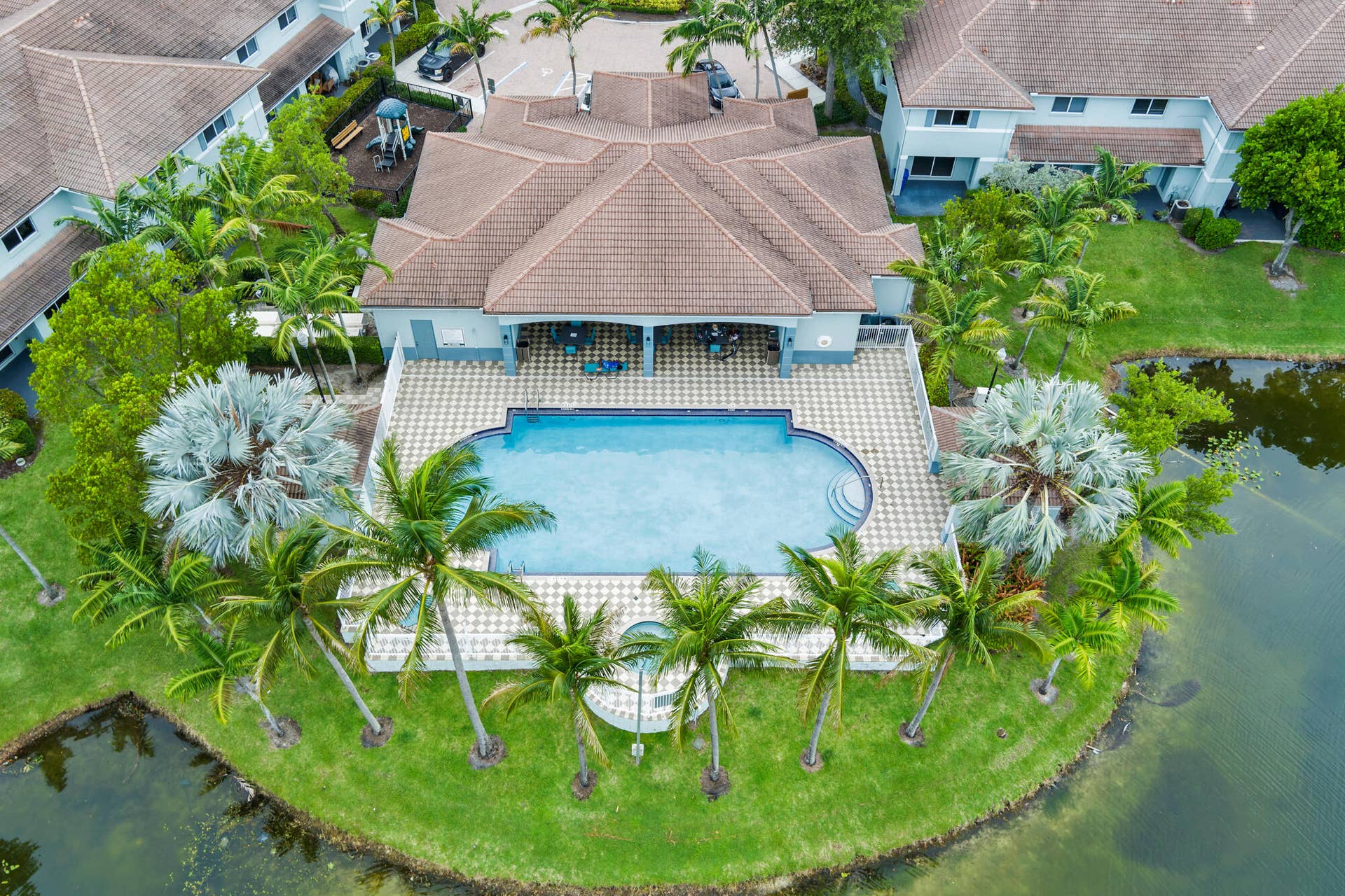 3725 Oleander Terrace, Riviera Beach, FL 33404 CommunityPool